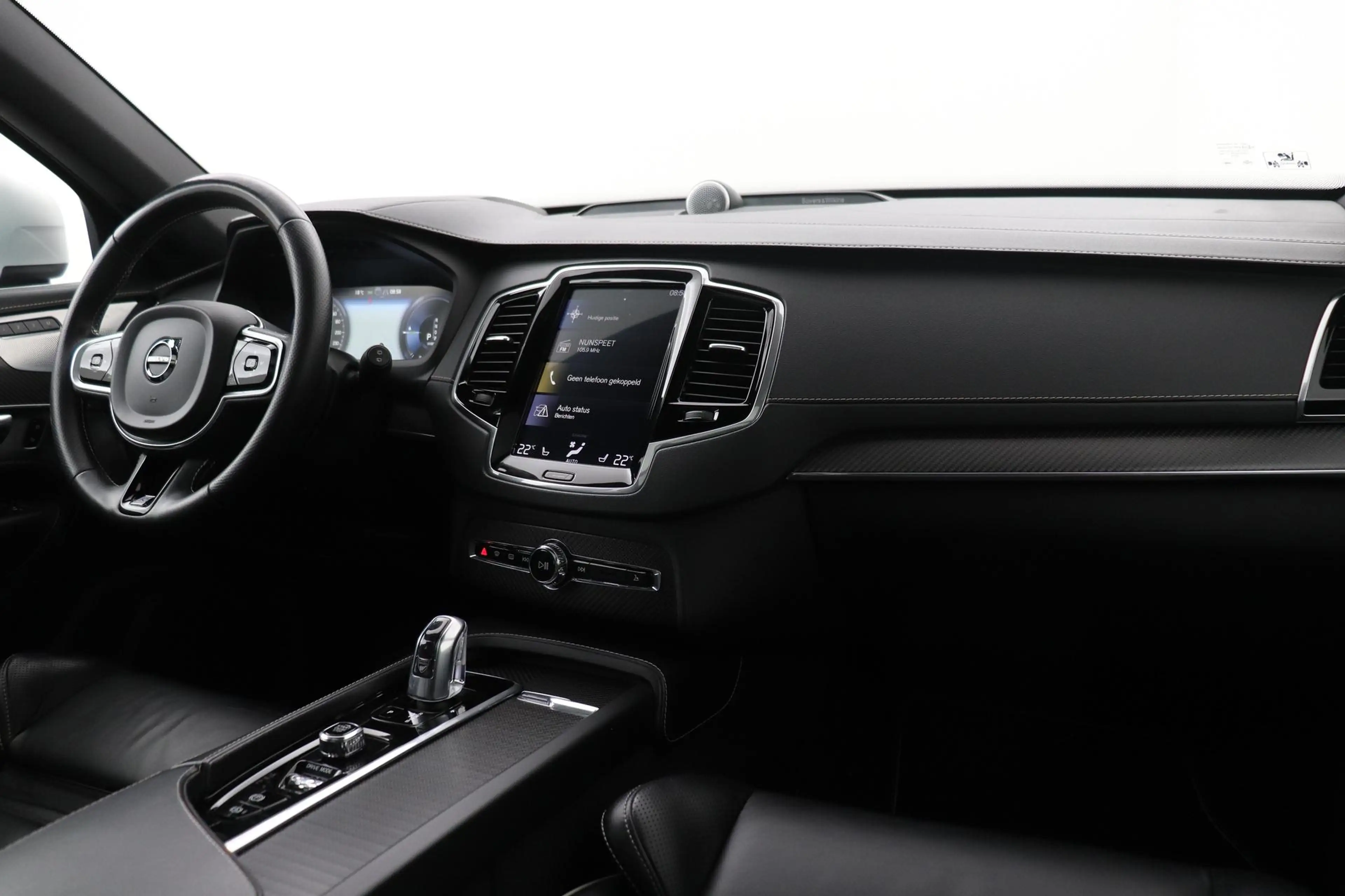 Volvo XC90 T8 Twin Engine R-Design | Luchtvering | Bowers&Wil — photo 17