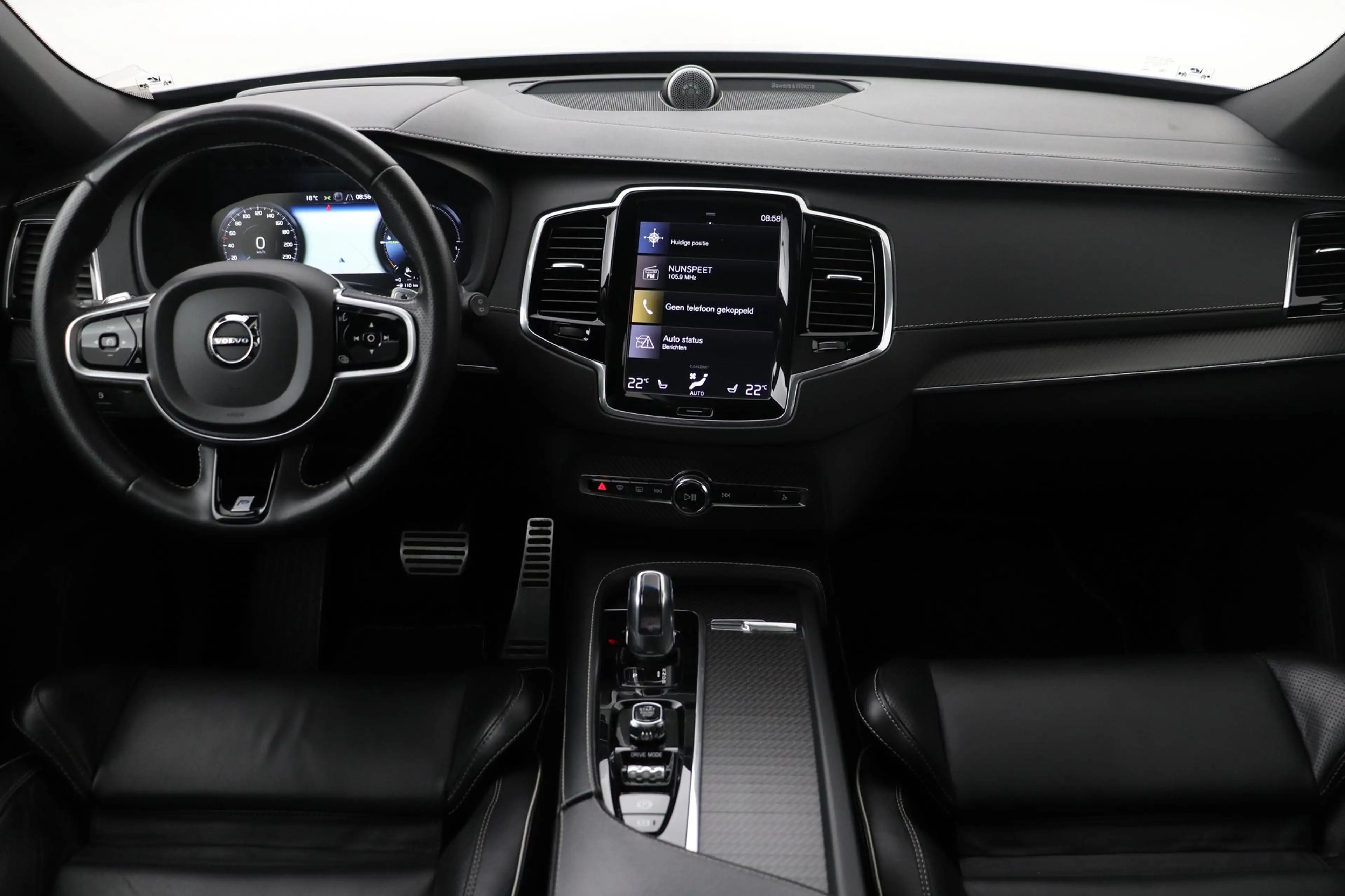 Volvo XC90 T8 Twin Engine R-Design | Luchtvering | Bowers&Wil — photo 4