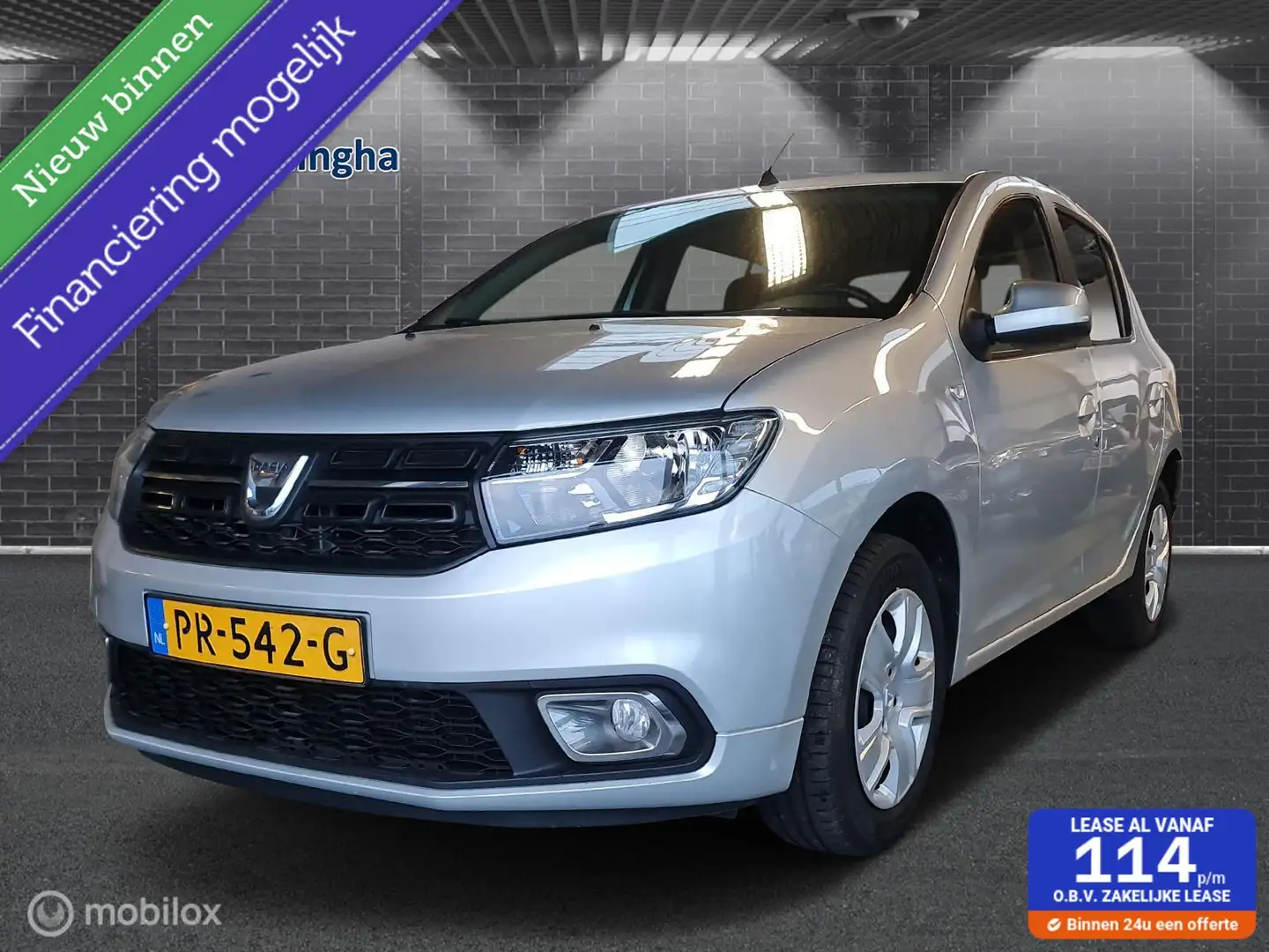 Dacia Sandero 0.9 TCe Laureate Grijs - 1