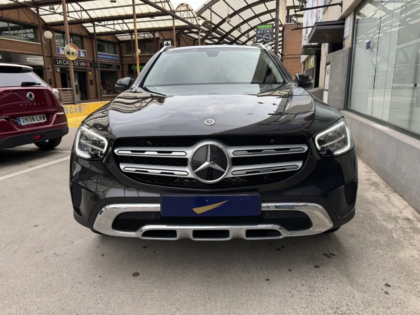 Mercedes-Benz GLC 300 300de 4Matic 9G-Tronic Gris - 2