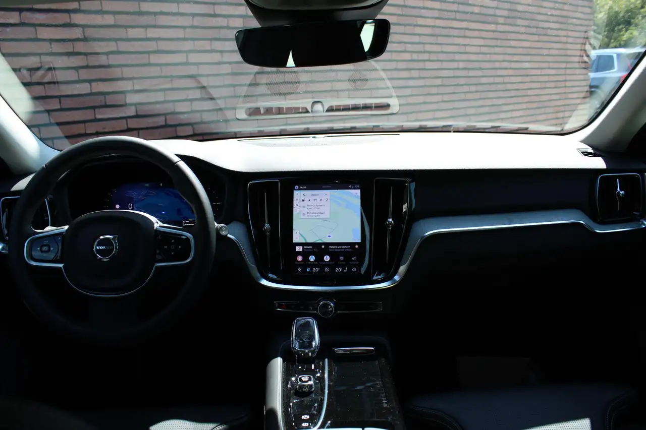 Volvo V60 2026