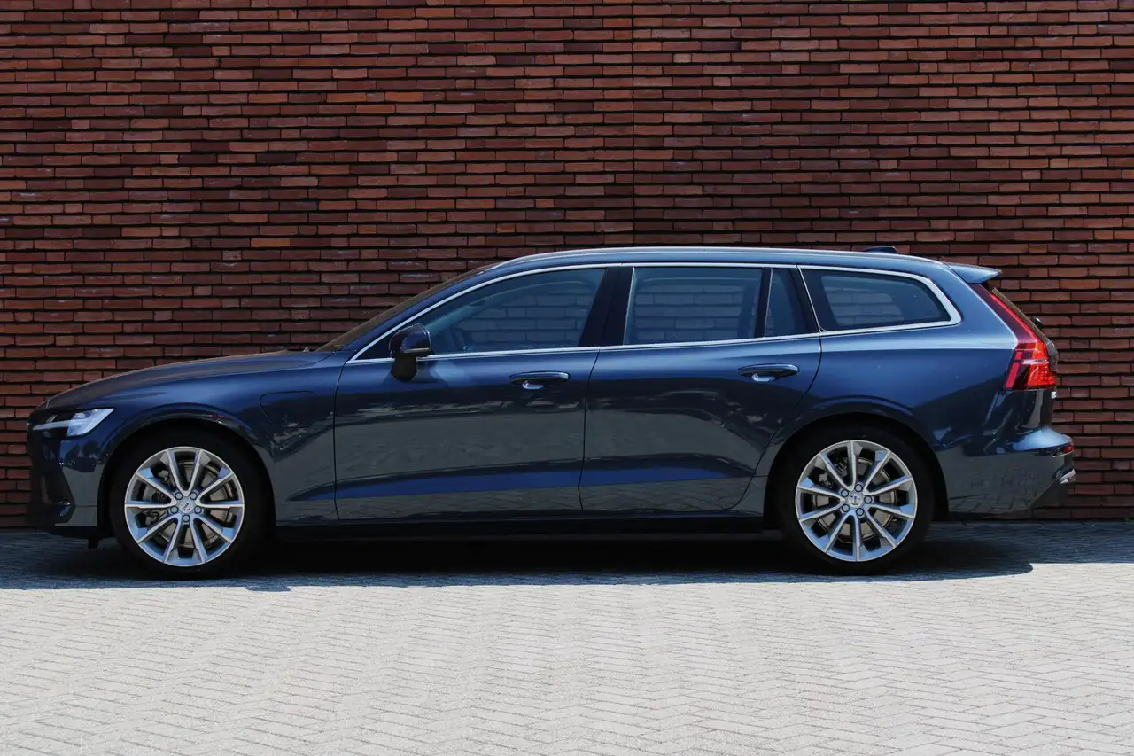 Volvo V60 2026 — фото 9