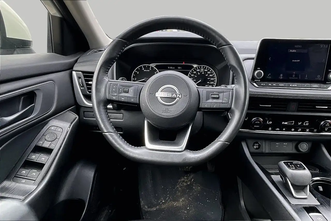 Nissan Rogue снимка Nissan Rogue