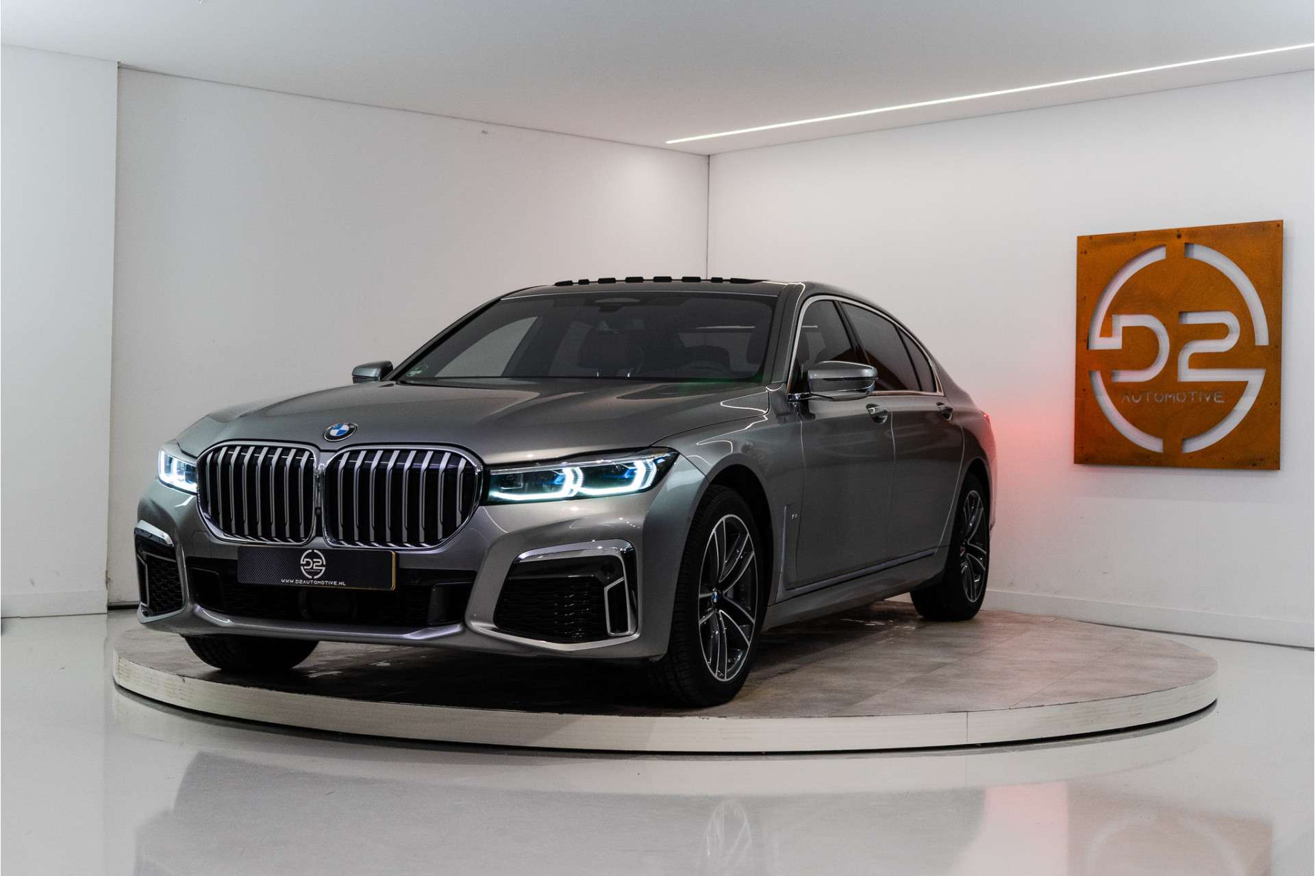 BMW 750