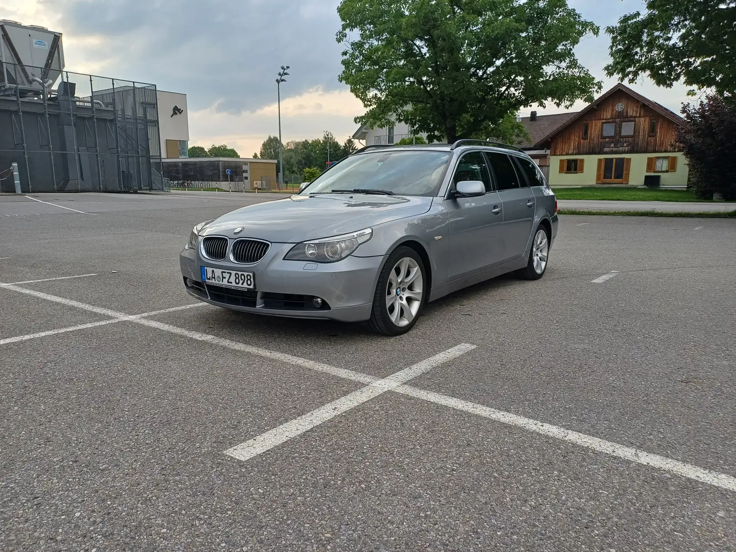 BMW 525 Diesel Silber - 2