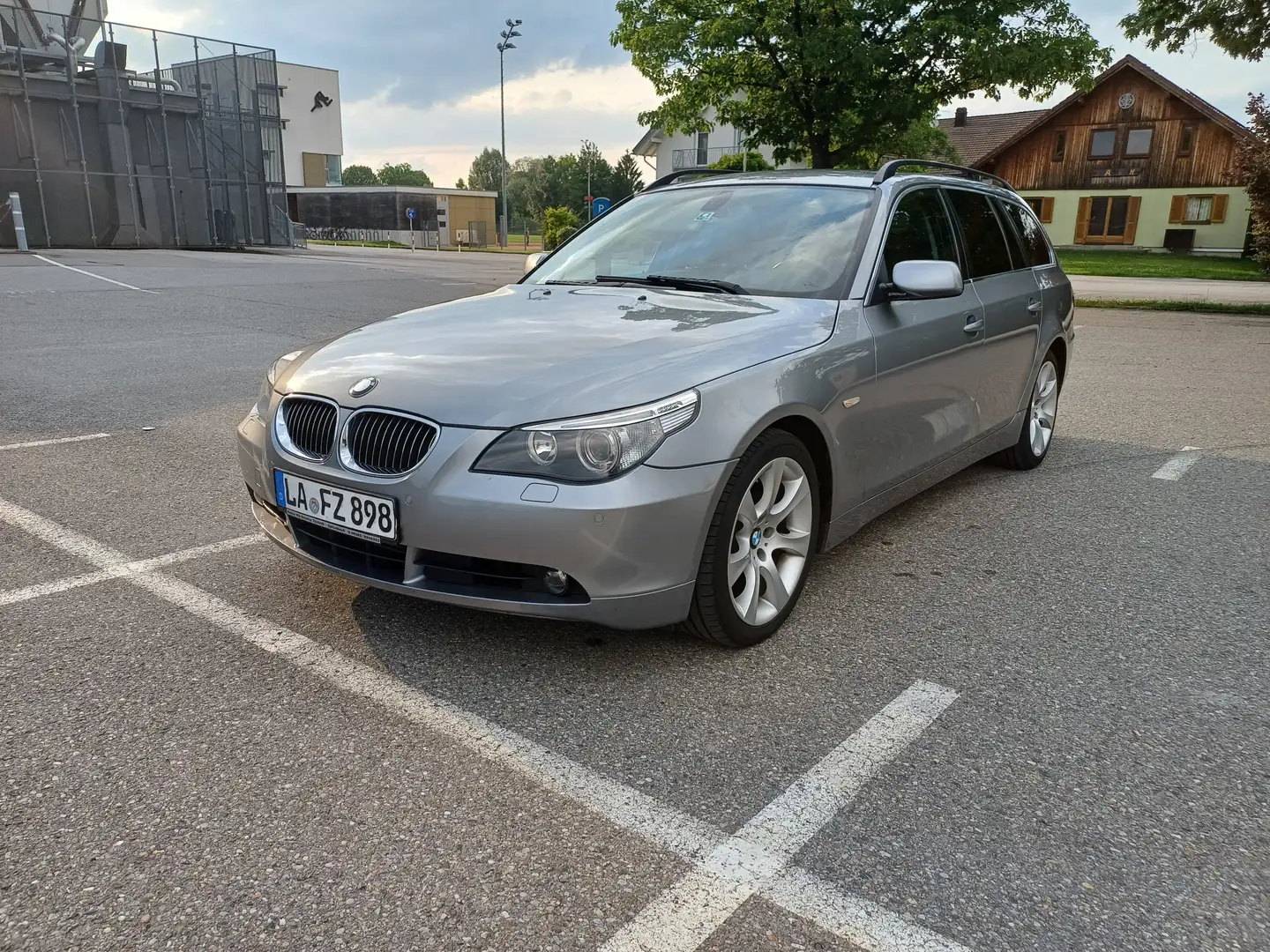 BMW 525 Diesel Silber - 1