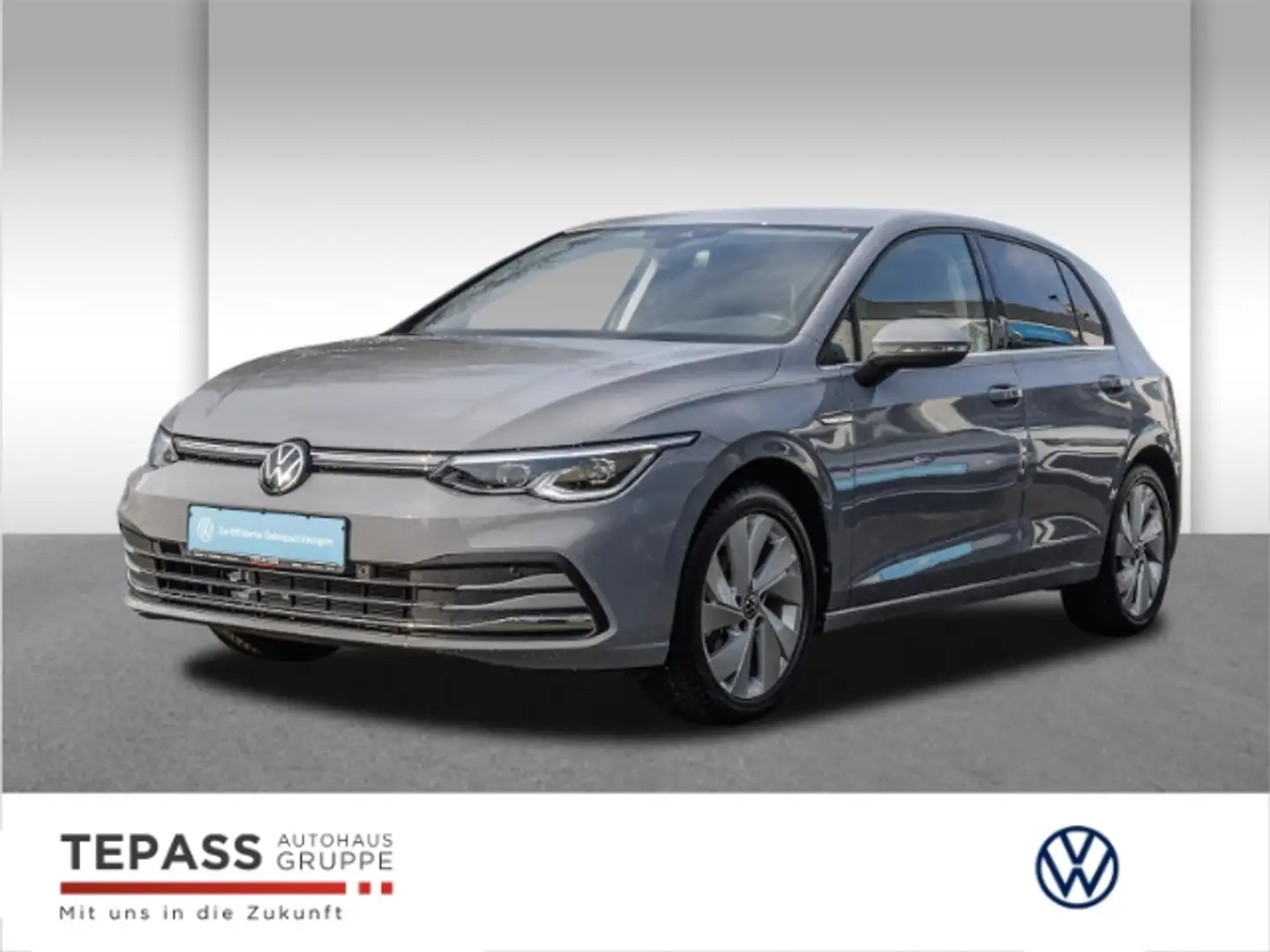 Volkswagen Golf VIII Lim. 1.5 eTSI DSG Style NAVI KLIMA PDC KAMERA Grijs - 1