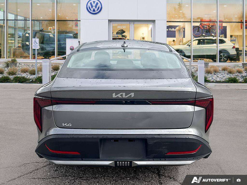 2025 Kia K4 LX — снимка 1