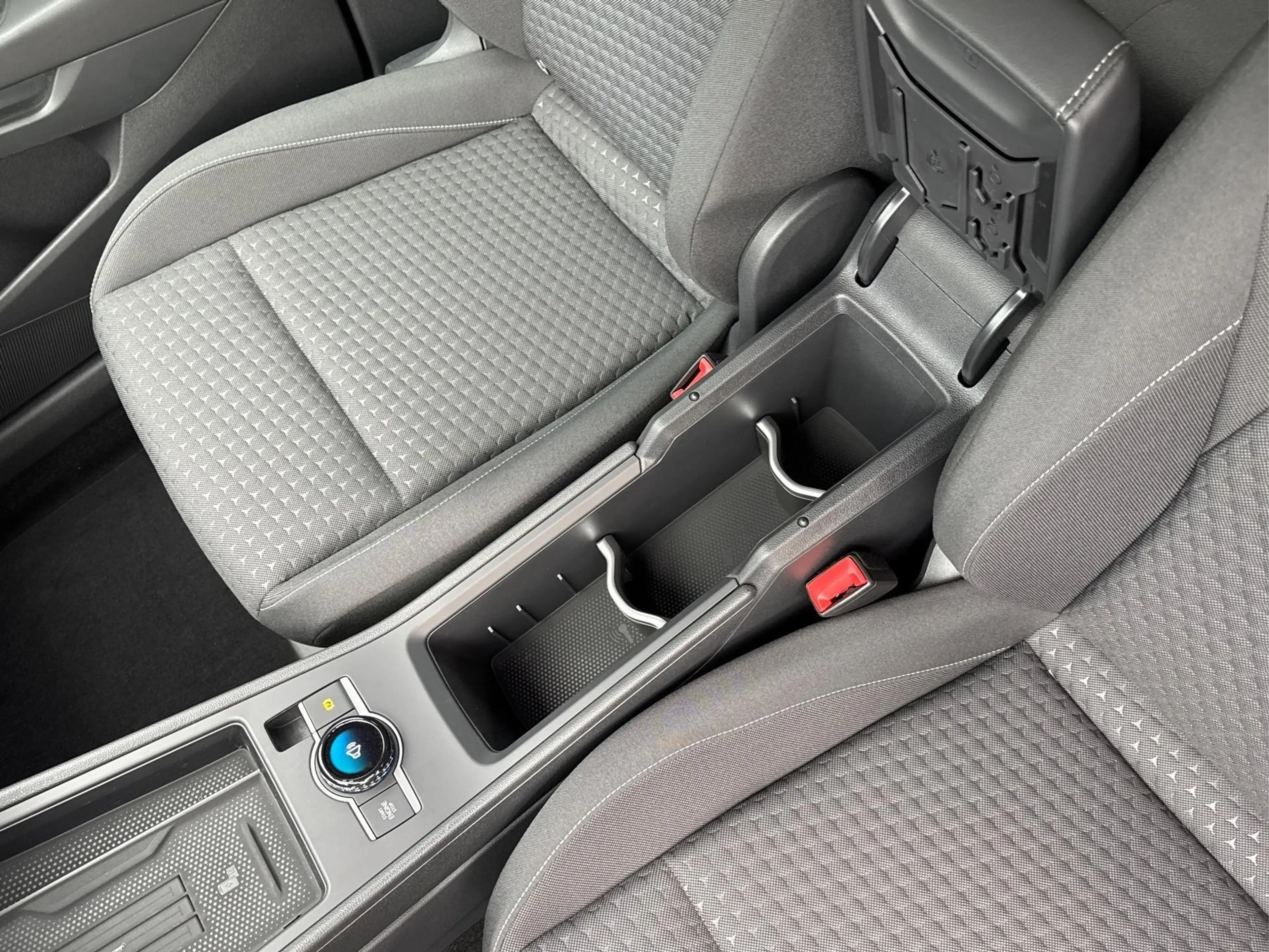 Volkswagen T-Roc LIFE 5J GARANTIE+ACC+17" ALU+KAMERA+SHZ+LED 1.5... — photo 10