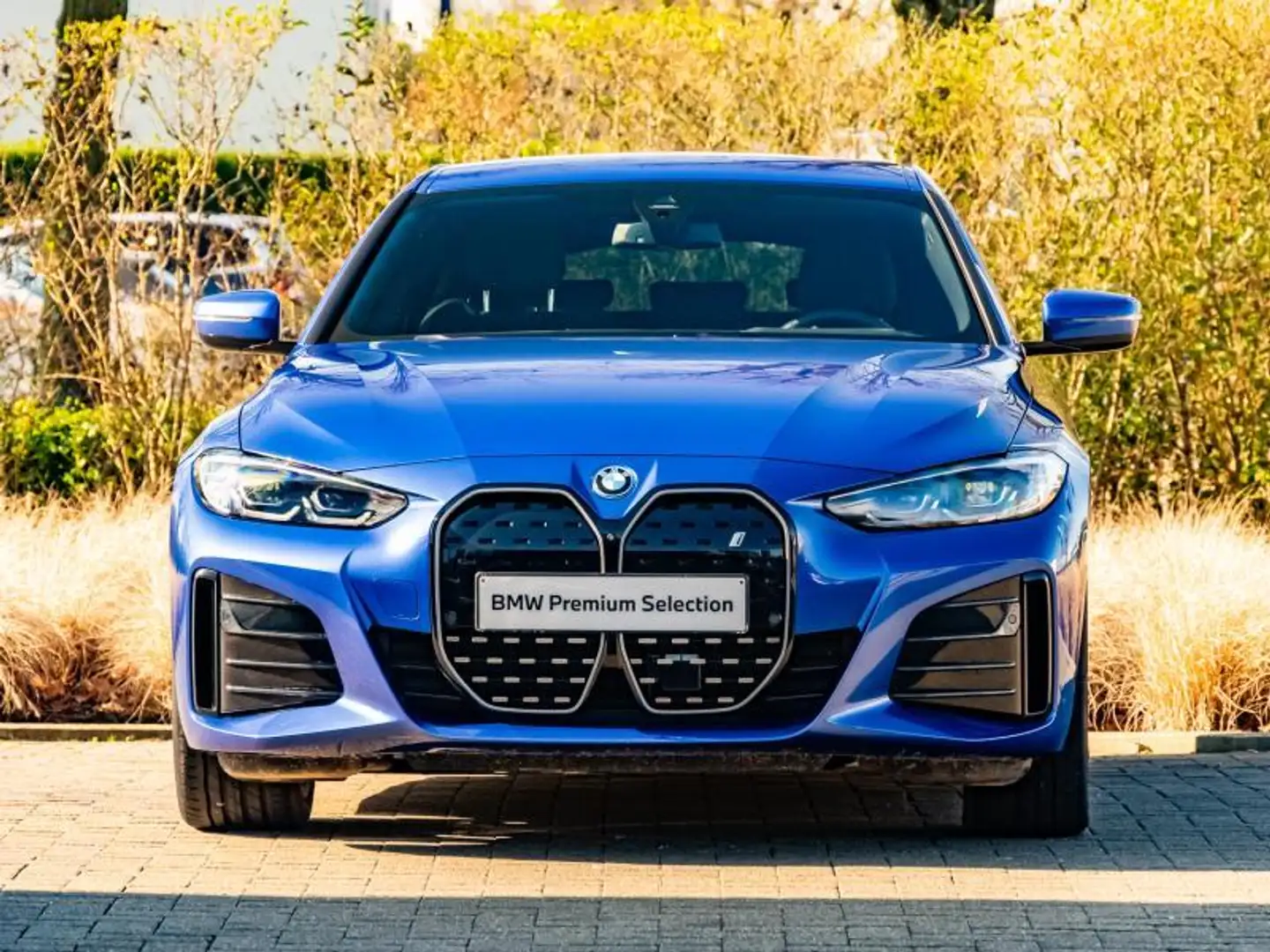 BMW i4 eDrive35 Blau - 2