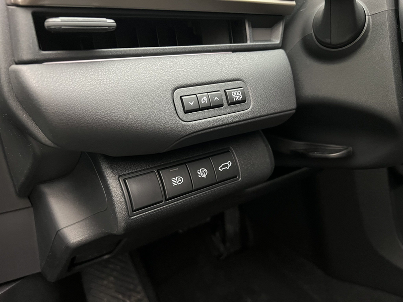 Toyota bZ4X AWD Active Drive — photo 12