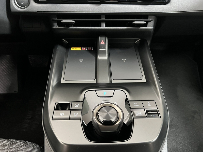 Toyota bZ4X AWD Active Drive — photo 10