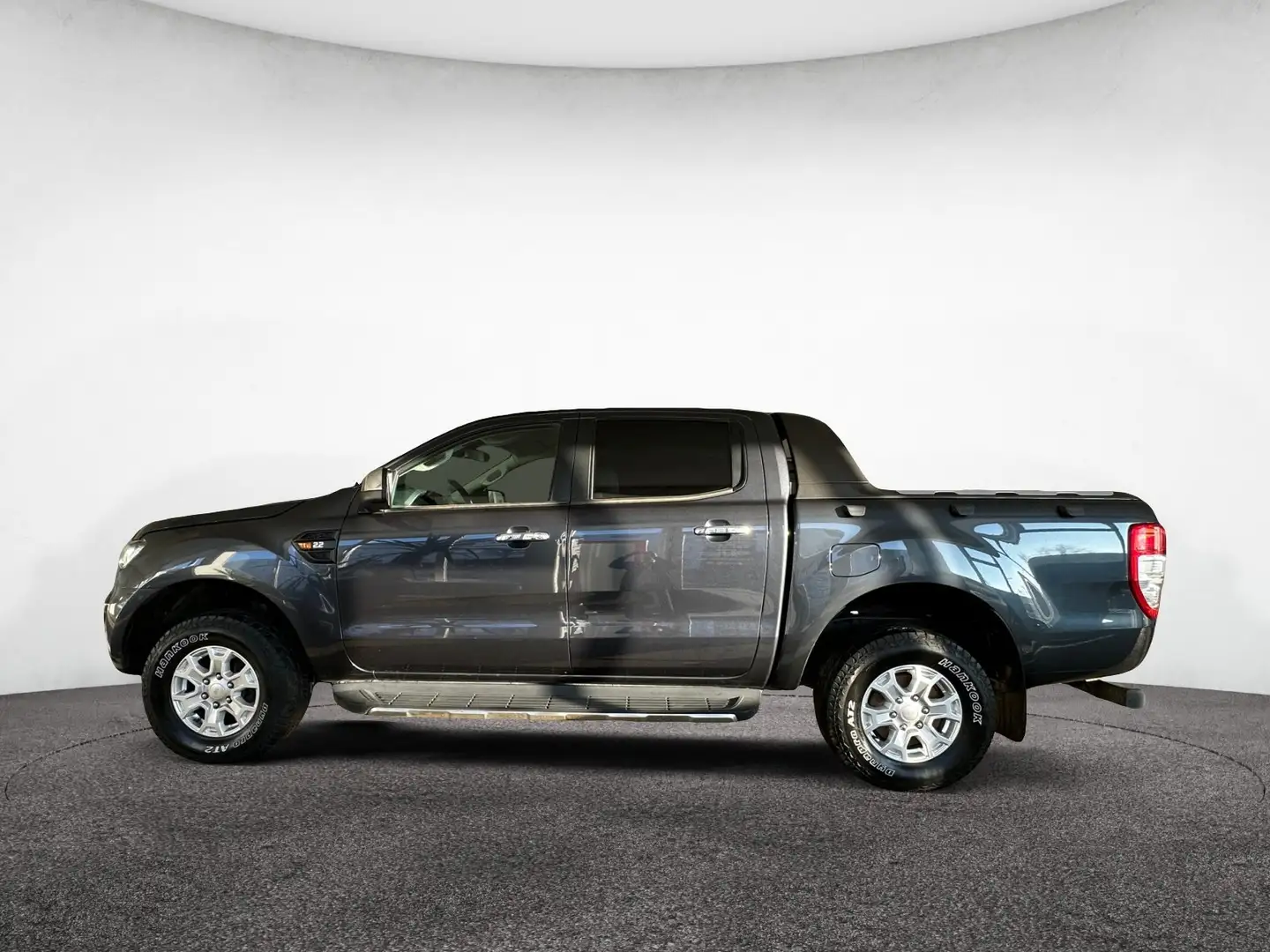 Ford Ranger XLT Doppelkabine 4x4 Grau - 2