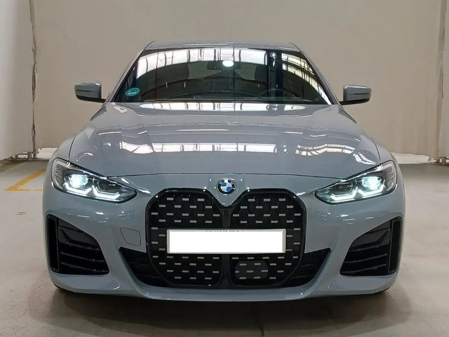 BMW 420 420d xDrive M Sport 20"/HARMAN-KARDON/HEAD-UP Grijs - 2