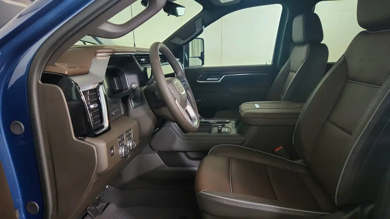 GMC Sierra 2500HD снимка GMC Sierra 2500HD