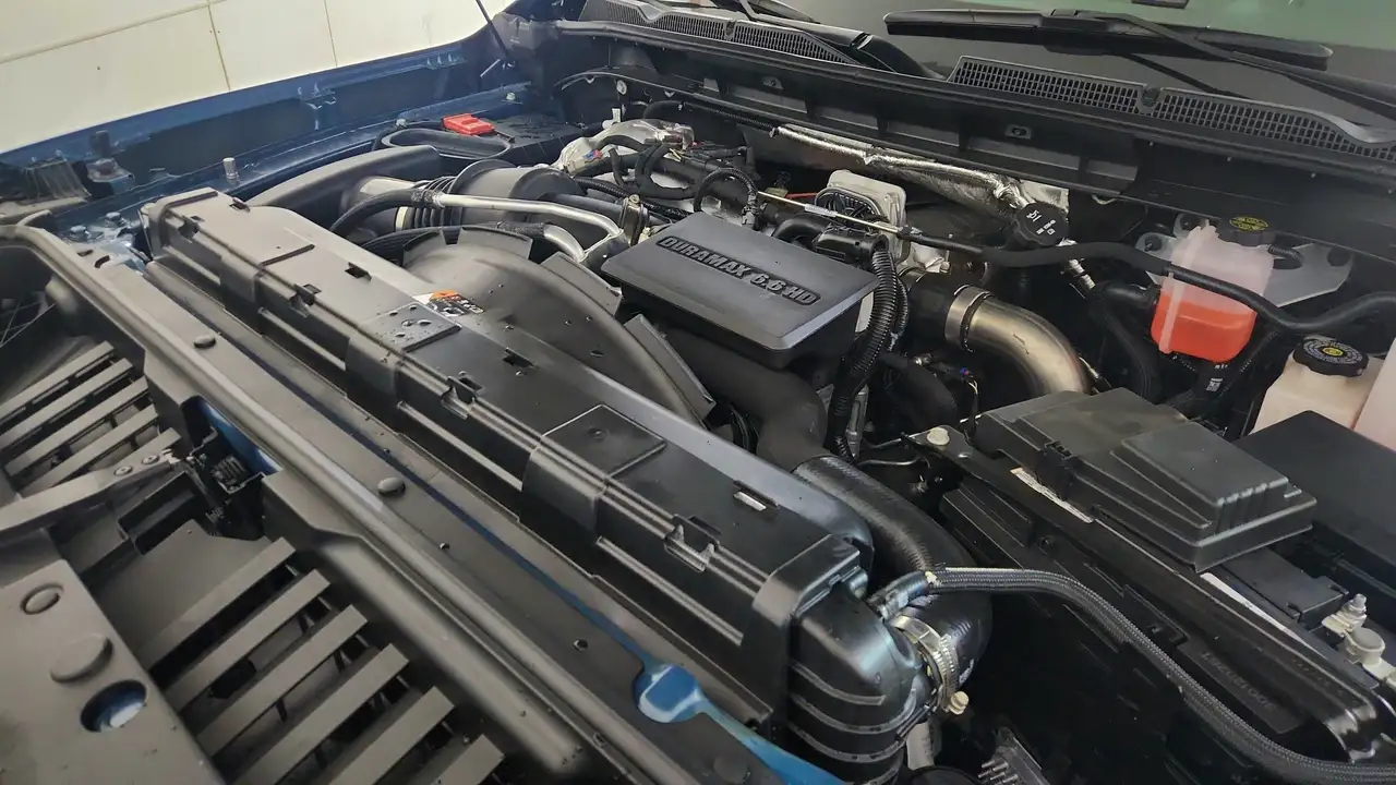 GMC Sierra 2500HD снимка GMC Sierra 2500HD