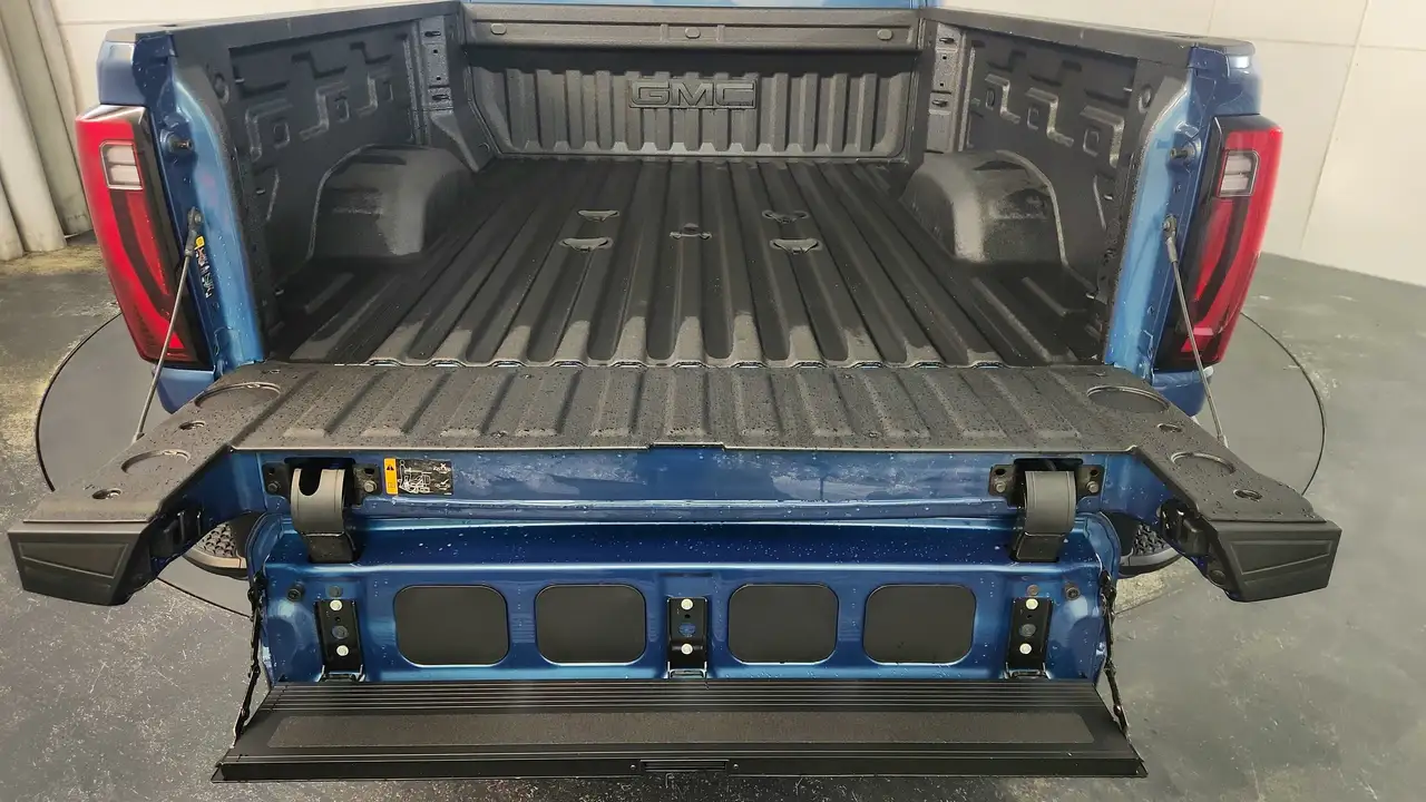 GMC Sierra 2500HD снимка GMC Sierra 2500HD