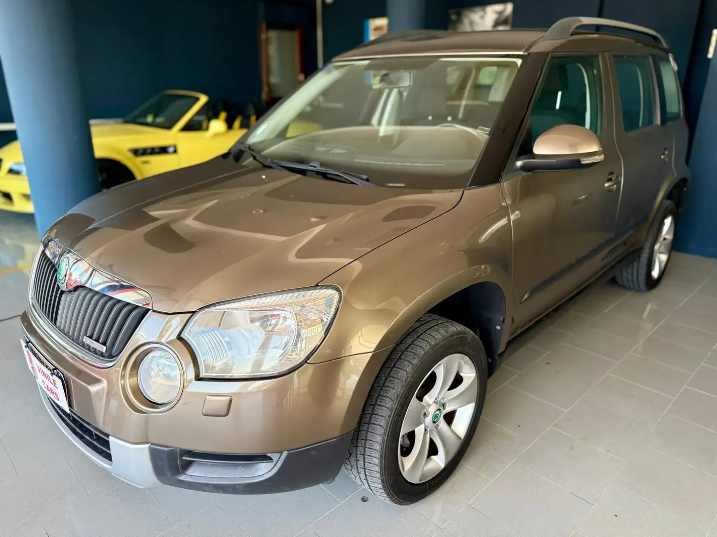 Skoda Yeti 1.6 tdi Easy Greenline Beige - 1