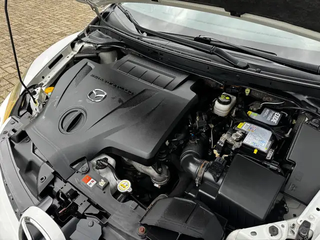 Mazda CX-7 view 4