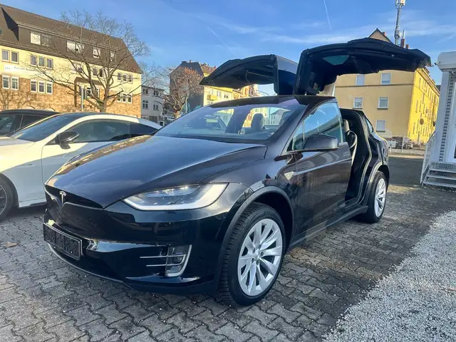 Tesla Model X MODEL X 90D 7SITZER+AHK