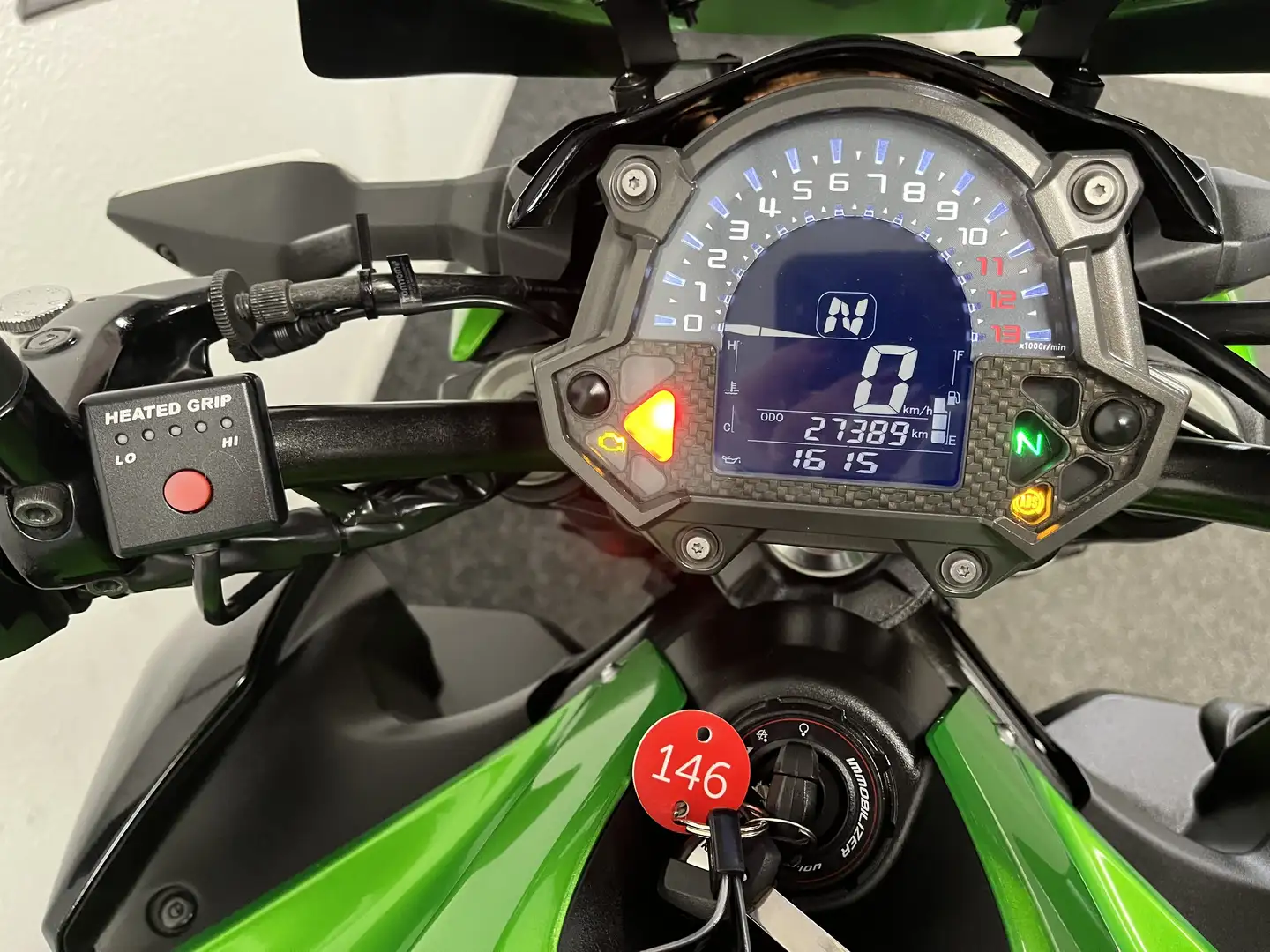 Kawasaki Z 900 ABS Zwart - 2