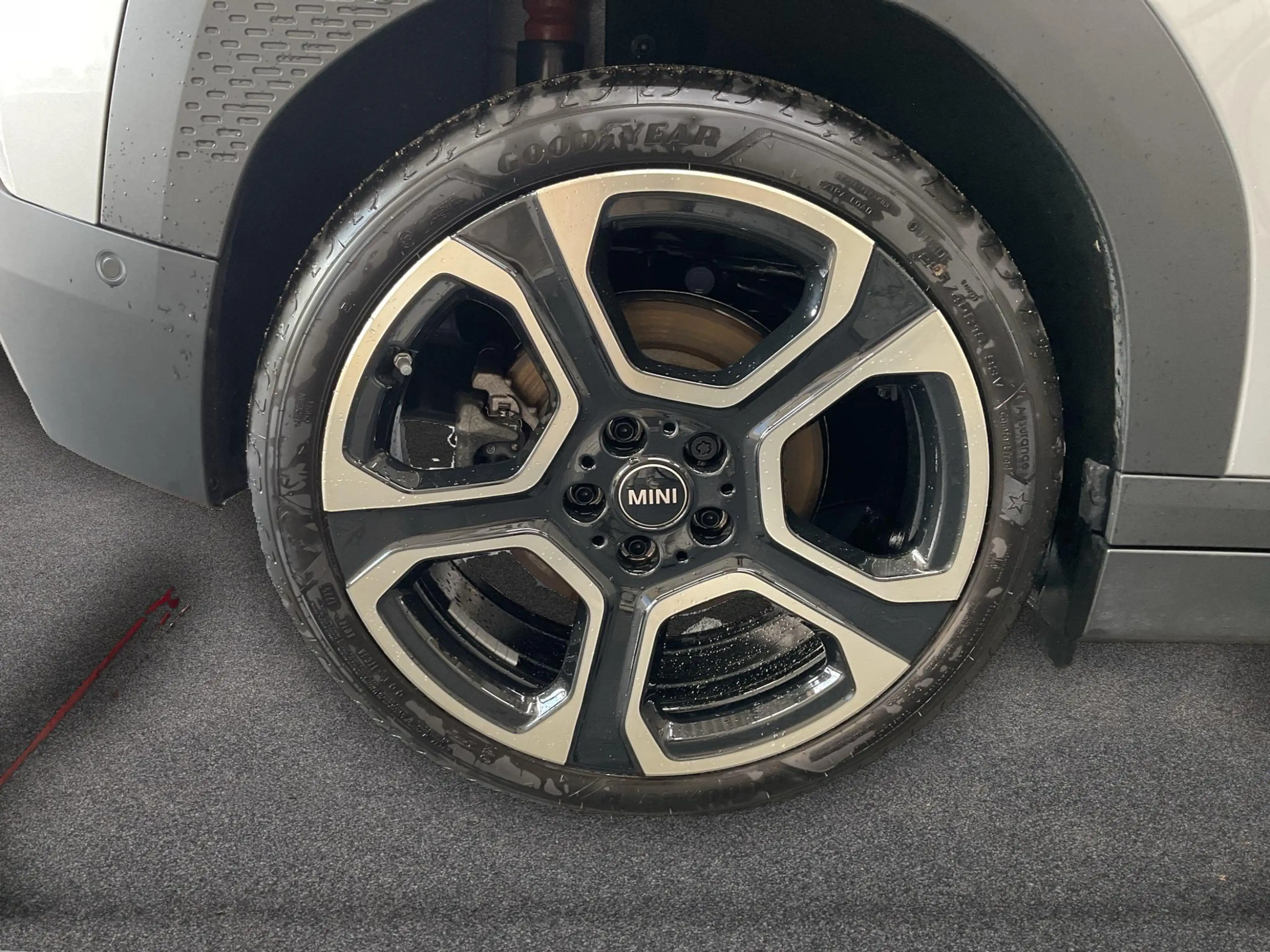 MINI Aceman Favoured Trim — photo 8