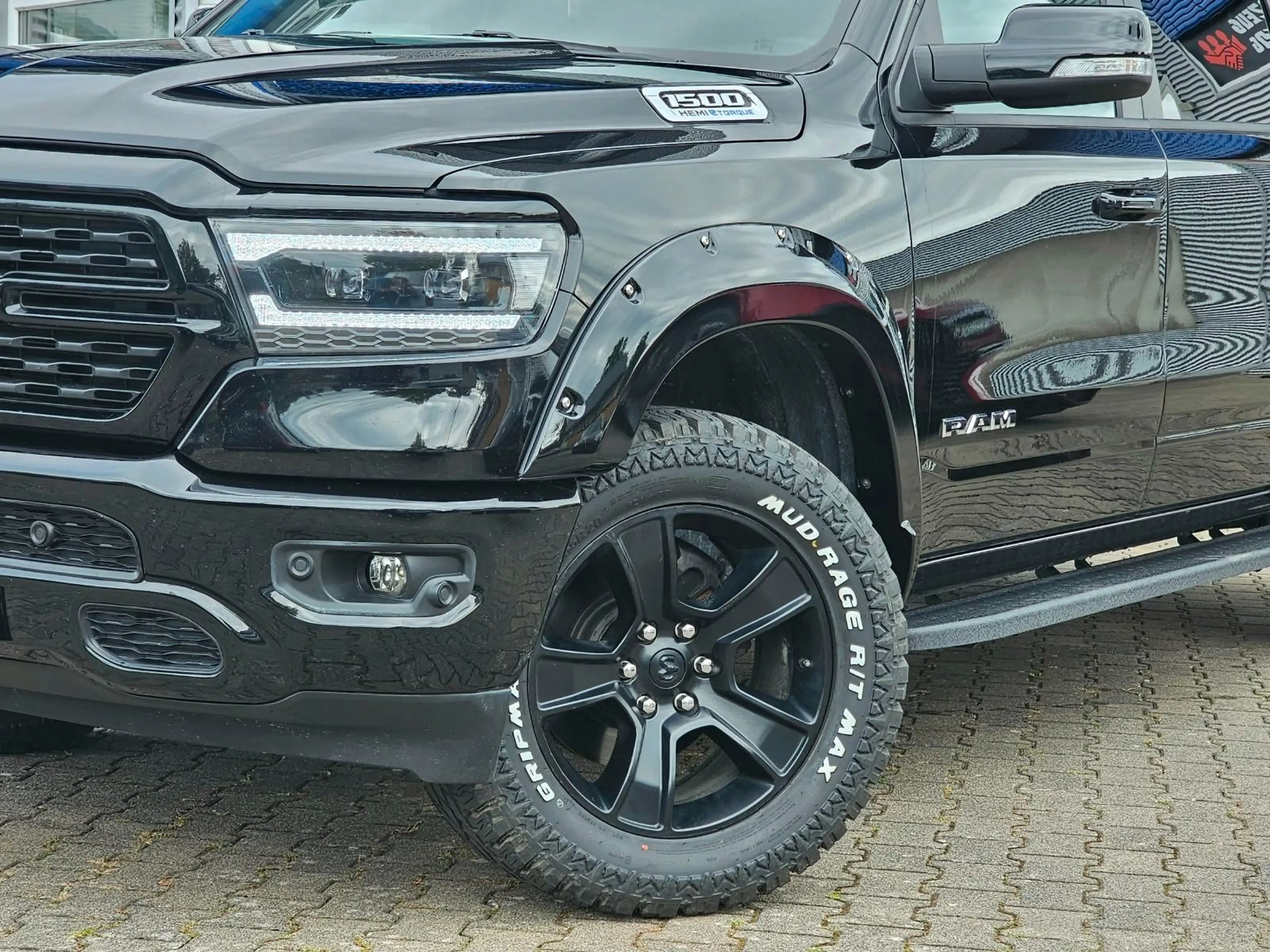 Dodge RAM BIG HORN 1500 Laramie LPG (BRC) M/T Reifen neu — photo 2