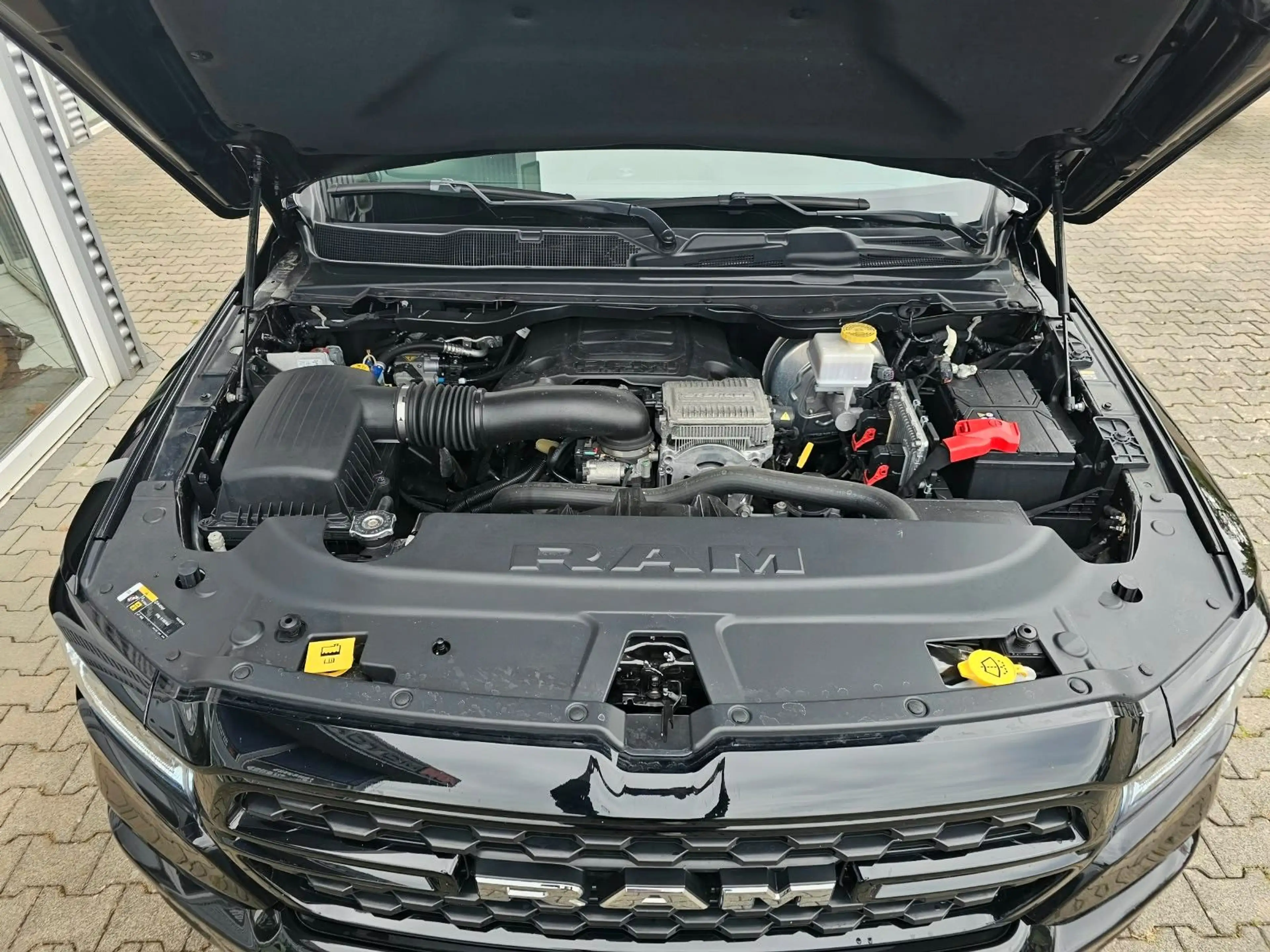 Dodge RAM BIG HORN 1500 Laramie LPG (BRC) M/T Reifen neu — photo 12