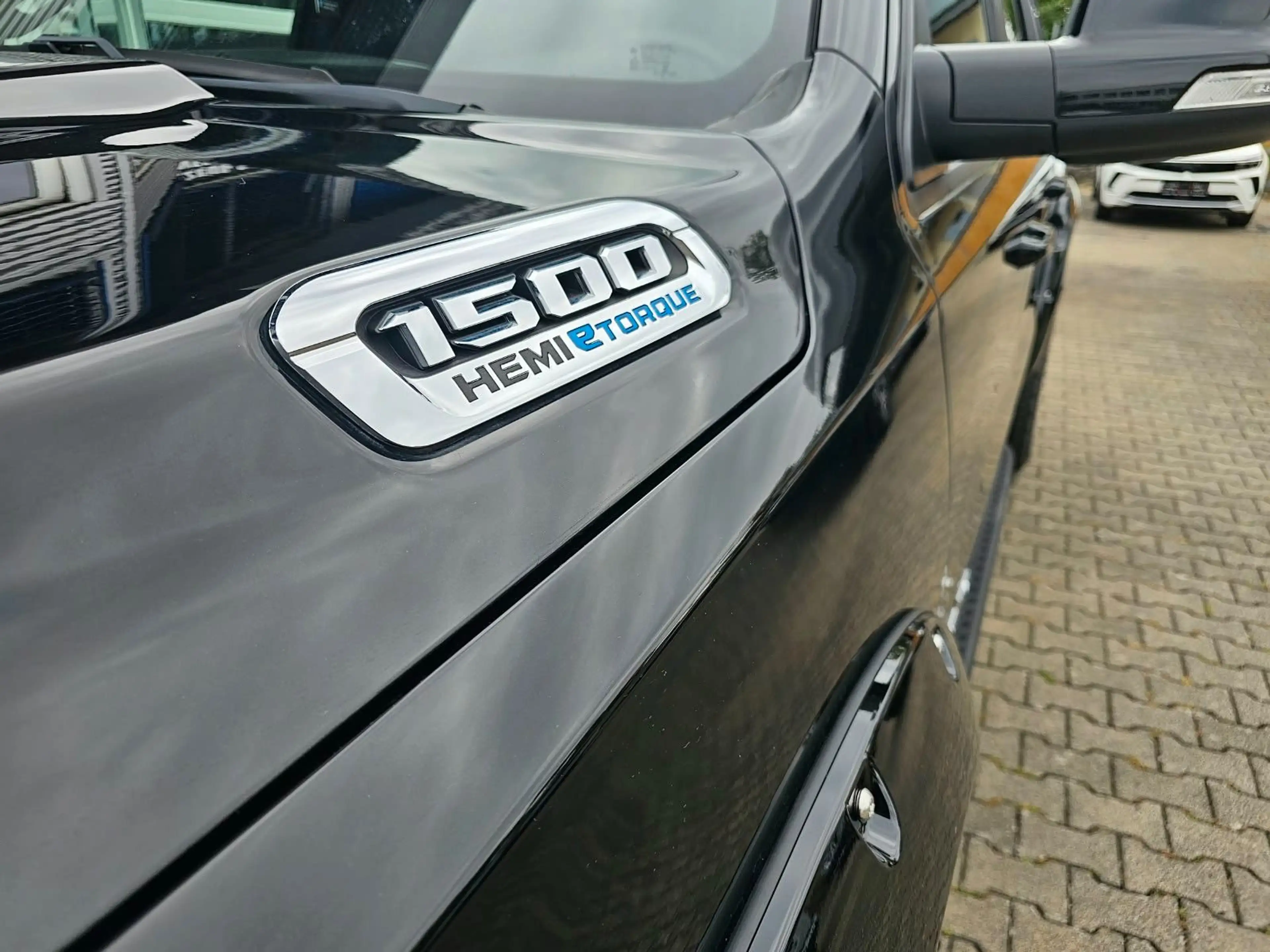 Dodge RAM BIG HORN 1500 Laramie LPG (BRC) M/T Reifen neu — photo 11