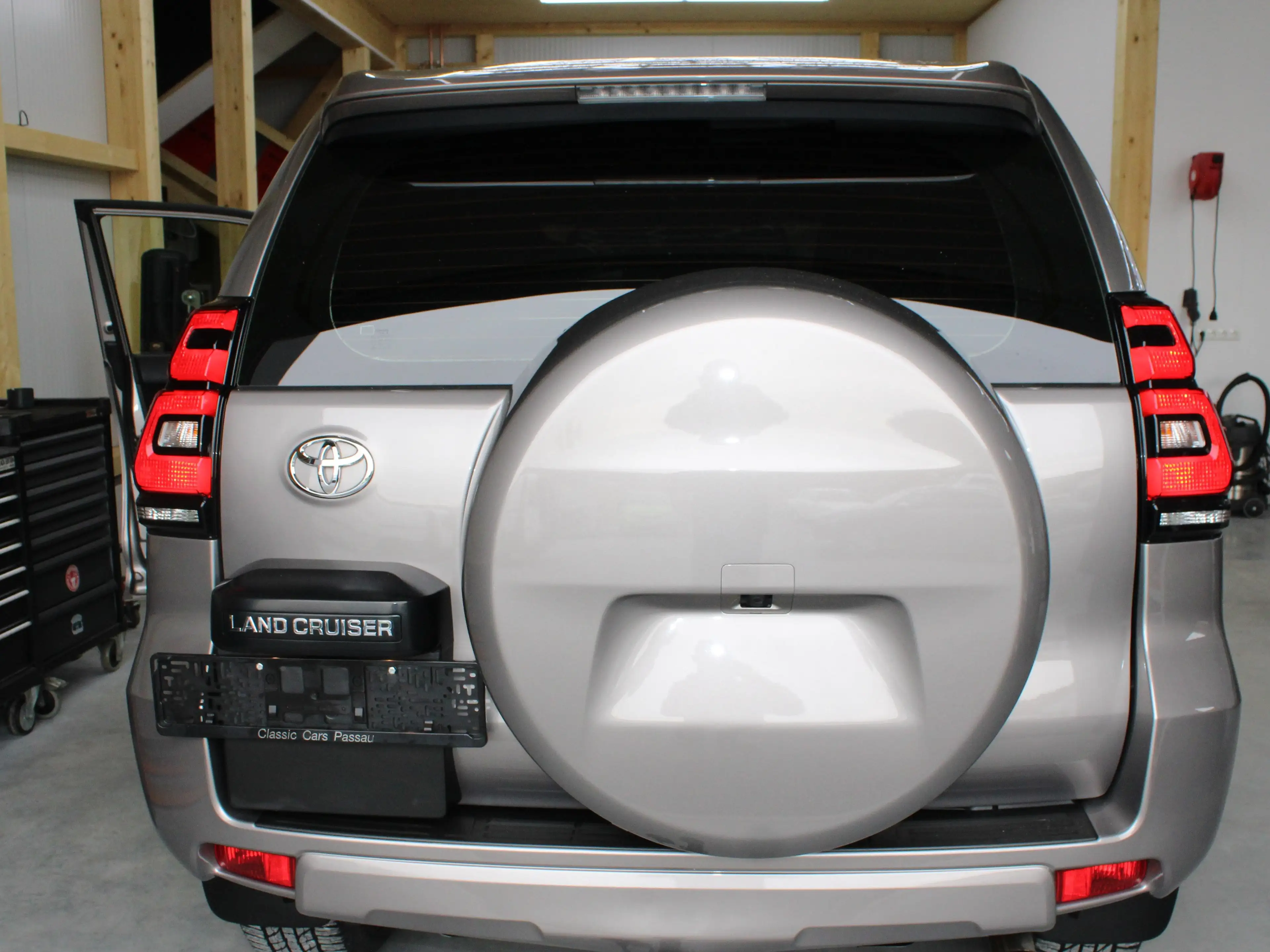 Toyota Land Cruiser Comfort — photo 6