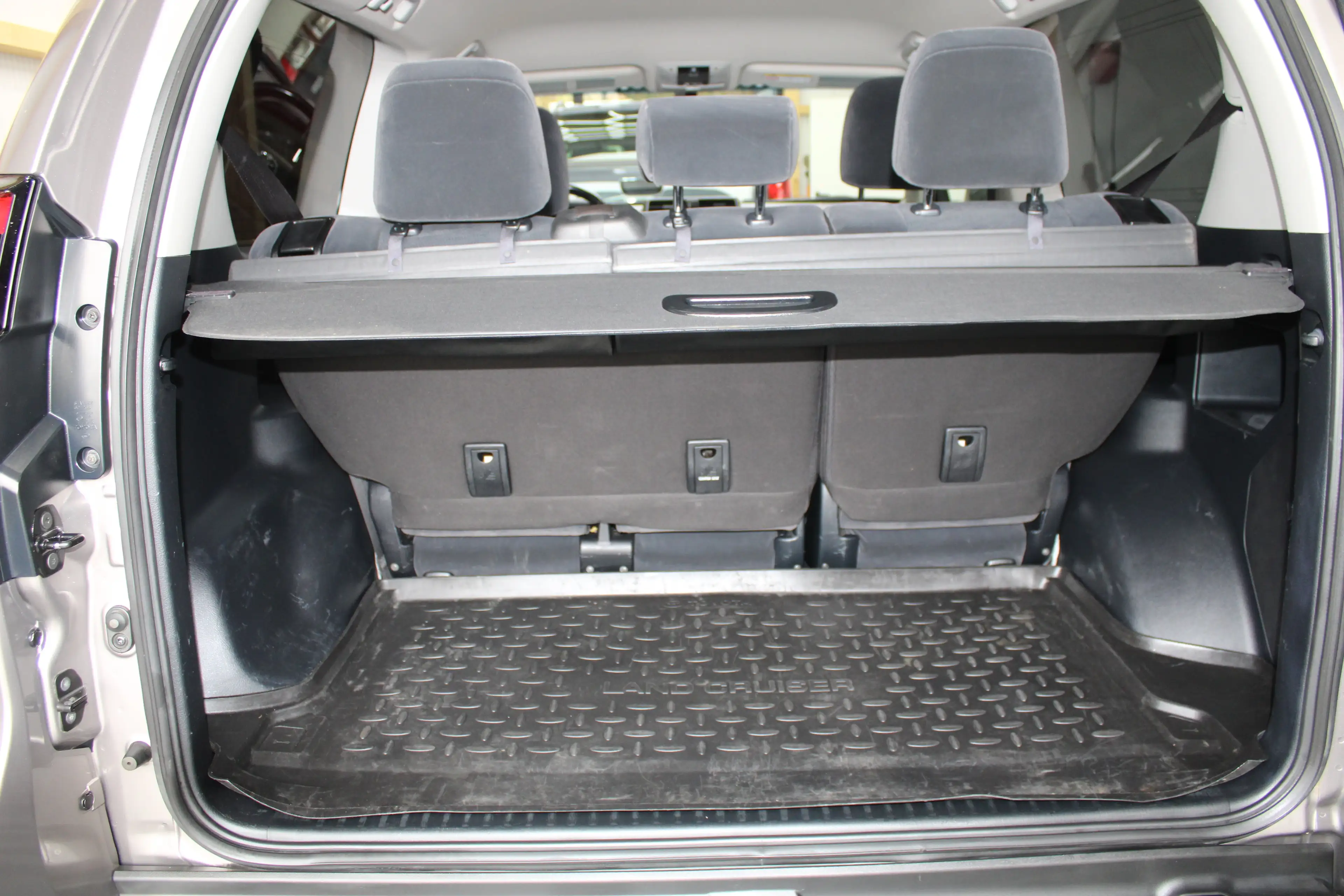 Toyota Land Cruiser Comfort — photo 11
