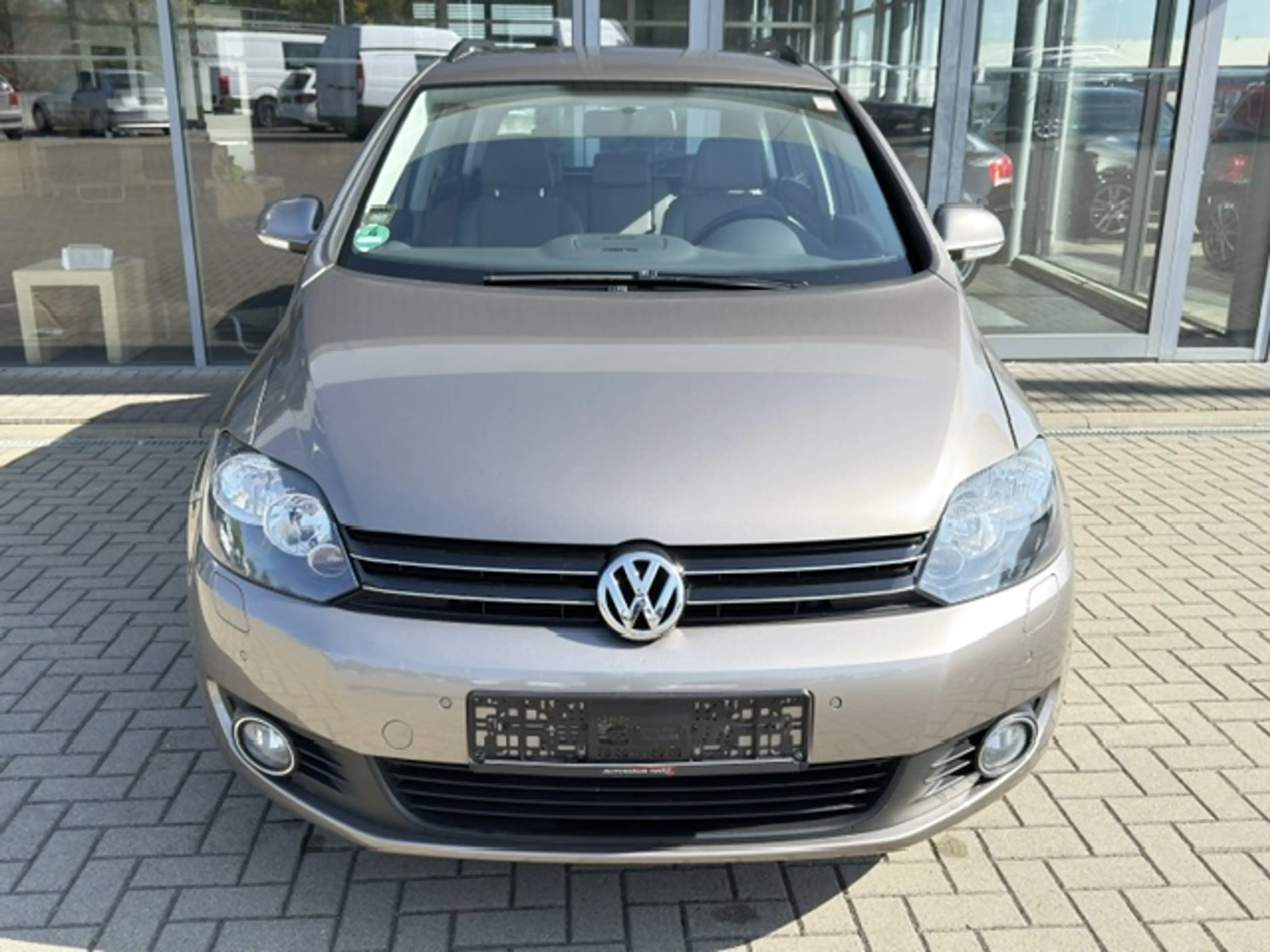 Volkswagen Golf Plus Comfortline NAVI/ALU/PDC/AHK — photo 2