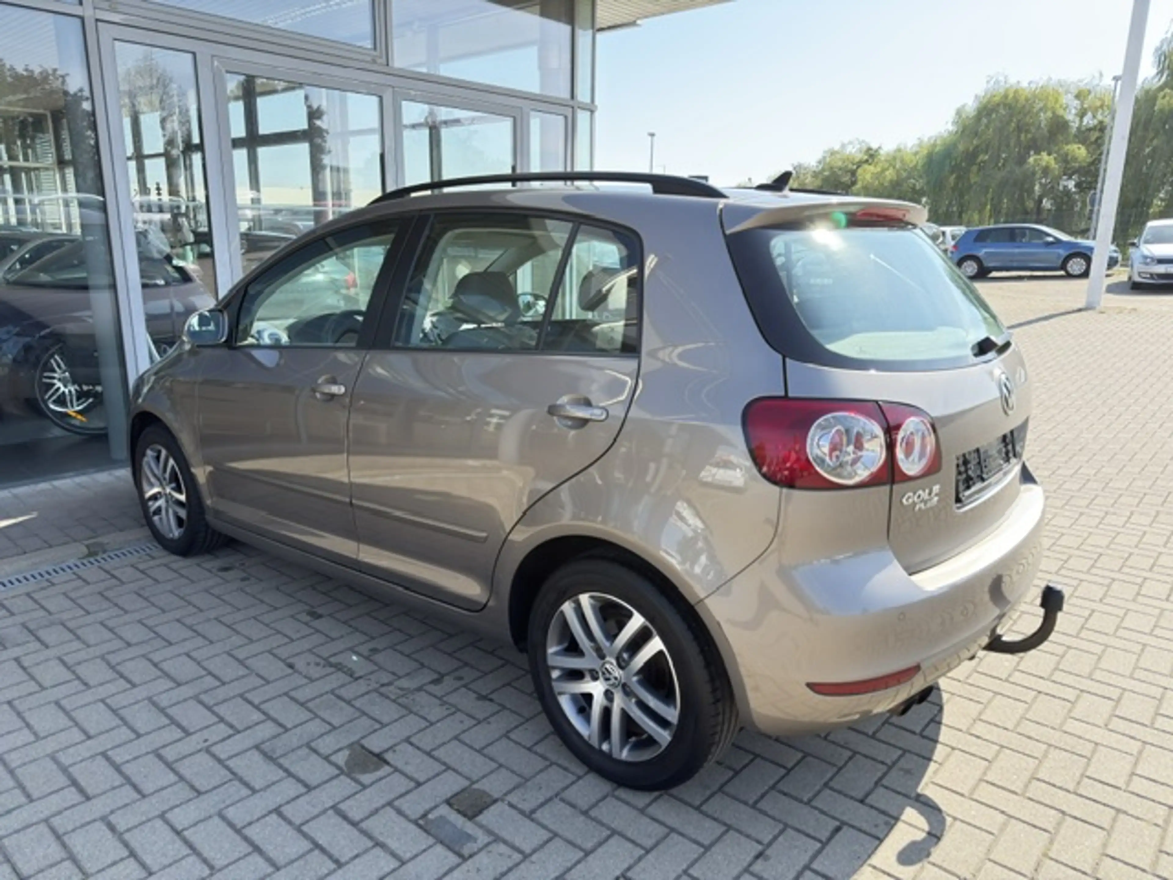 Volkswagen Golf Plus Comfortline NAVI/ALU/PDC/AHK — photo 13