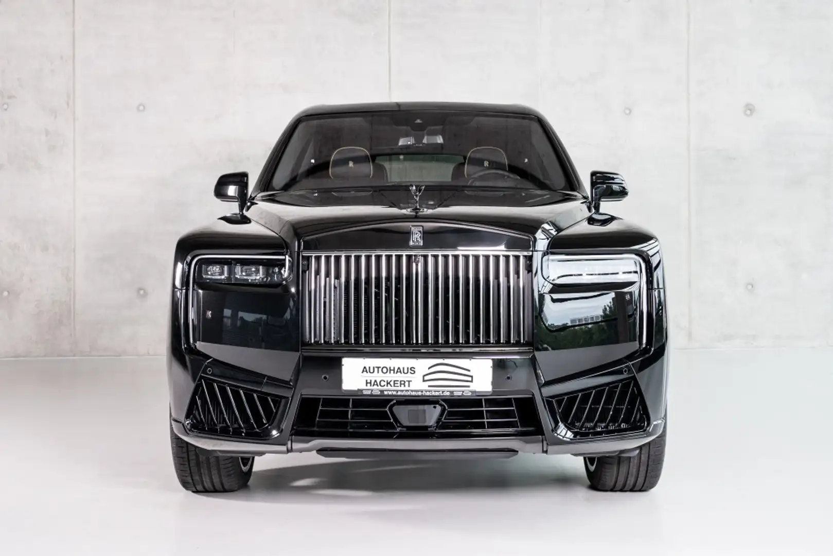 Rolls-Royce Cullinan Black Badge 4 SEATS Facelift Stock 2025 Zwart - 1
