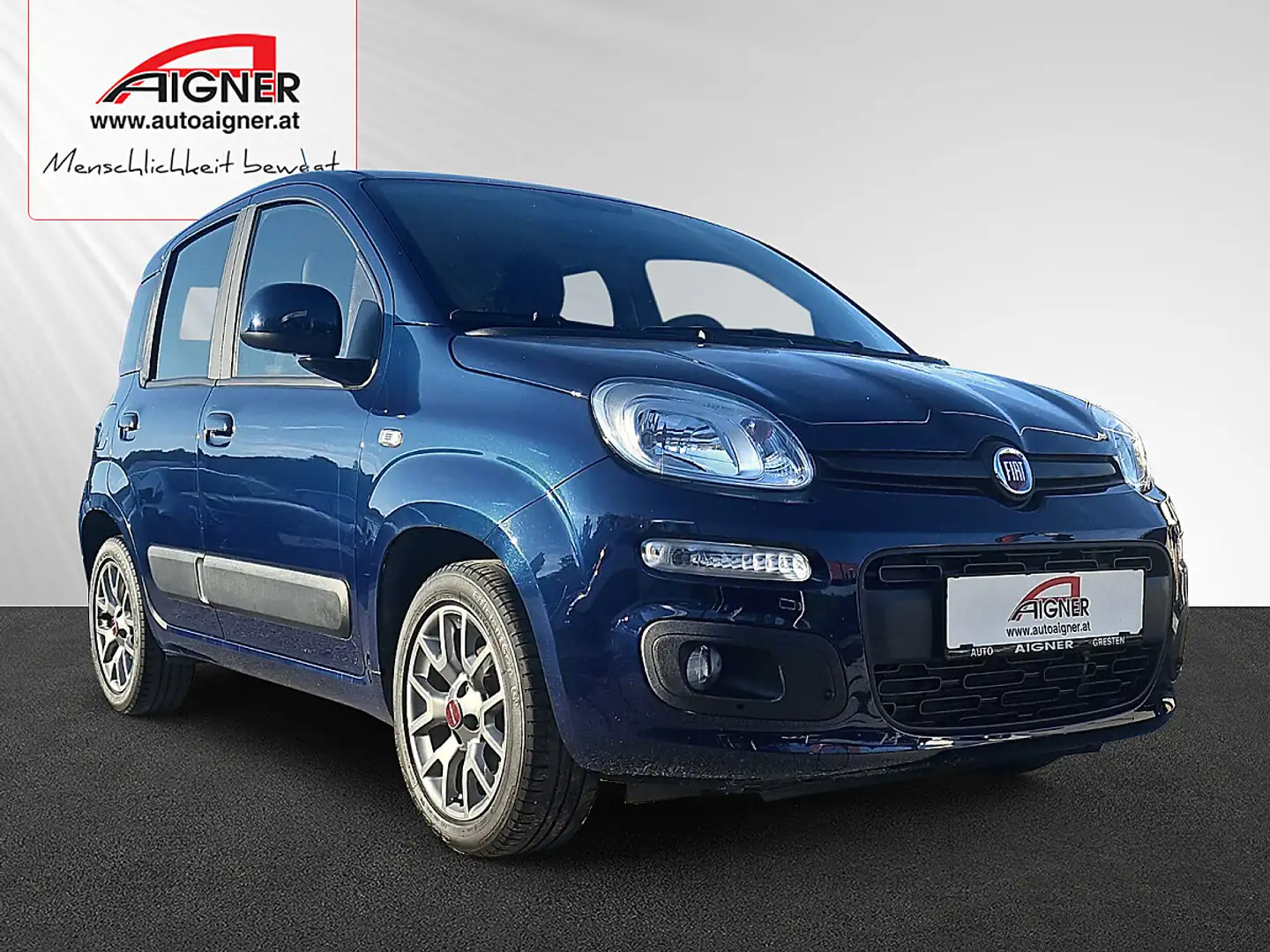 Fiat Panda 1,2 70 Lounge Blau - 1