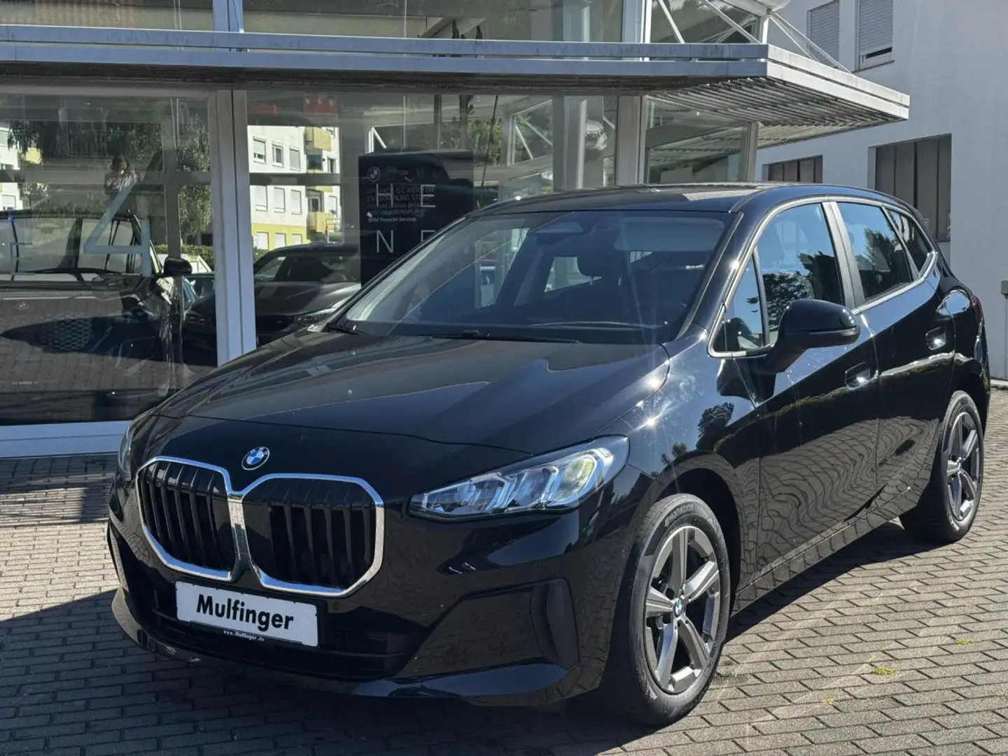 BMW 218 d ActiveTourer Aut.Kamera Widscreen Sitzh.DAB Schwarz - 2