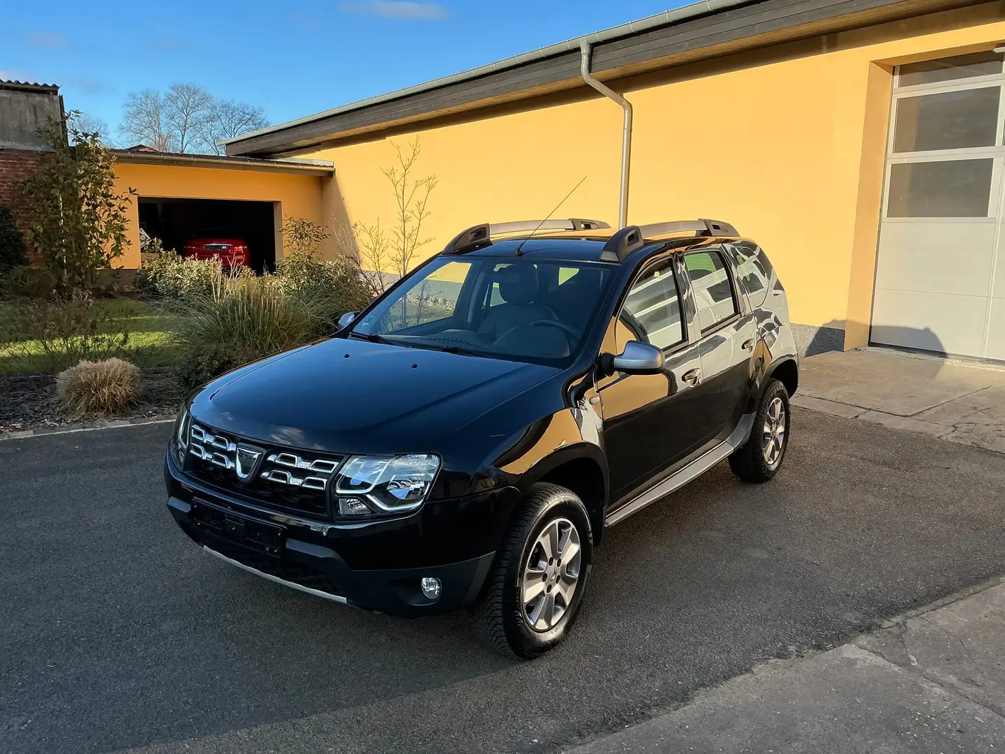 Dacia Duster Duster TCe 125 4x2 Prestige Schwarz - 1