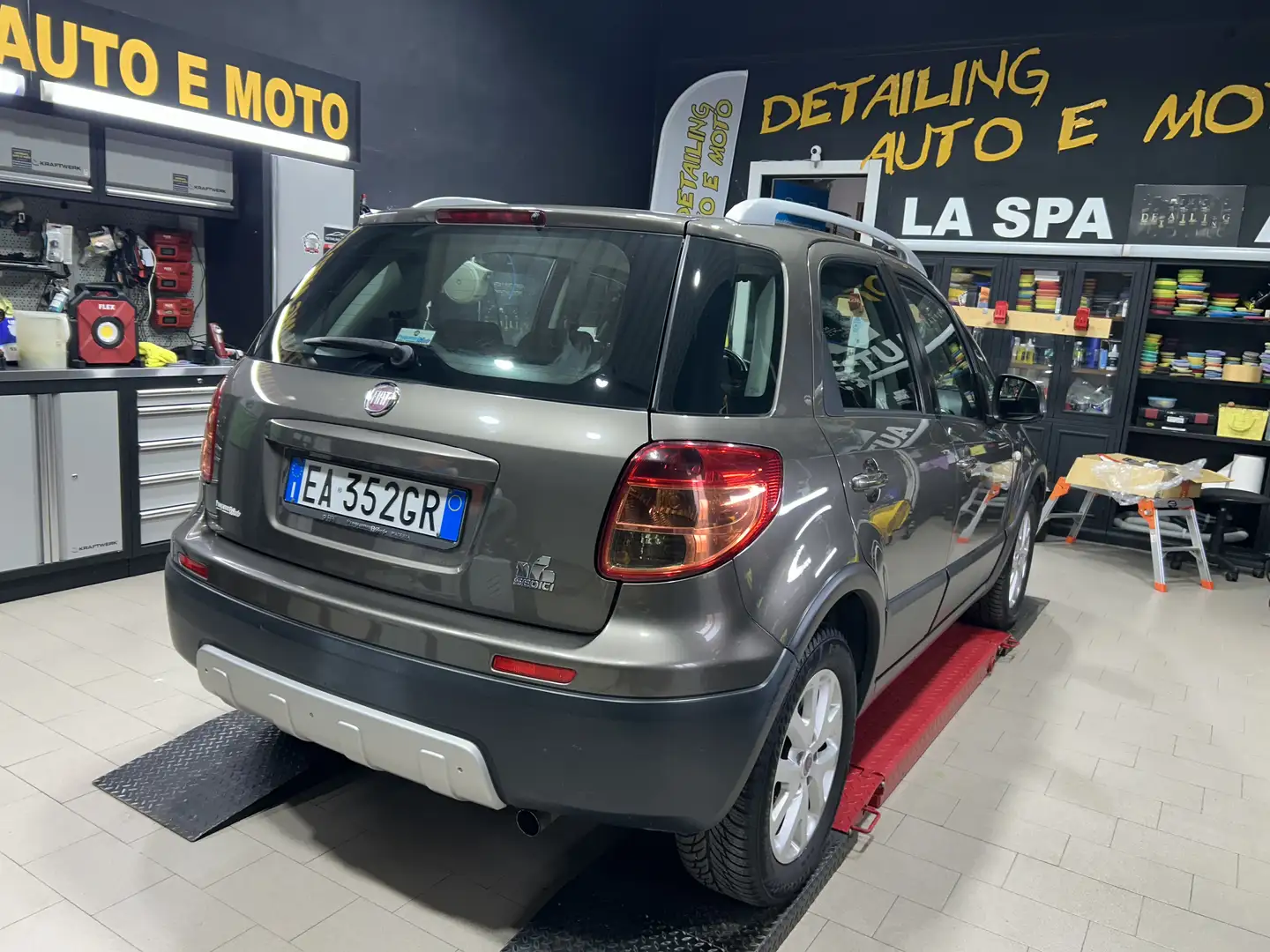 Fiat Sedici Sedici 2.0 mjt Emotion 4x2 135cv Brown - 1