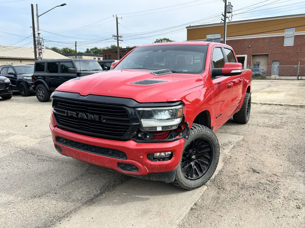 2022 RAM 1500 Sport Crew Cab 144 | Keyless Entry | G/T Pkg | Tow — photo 2