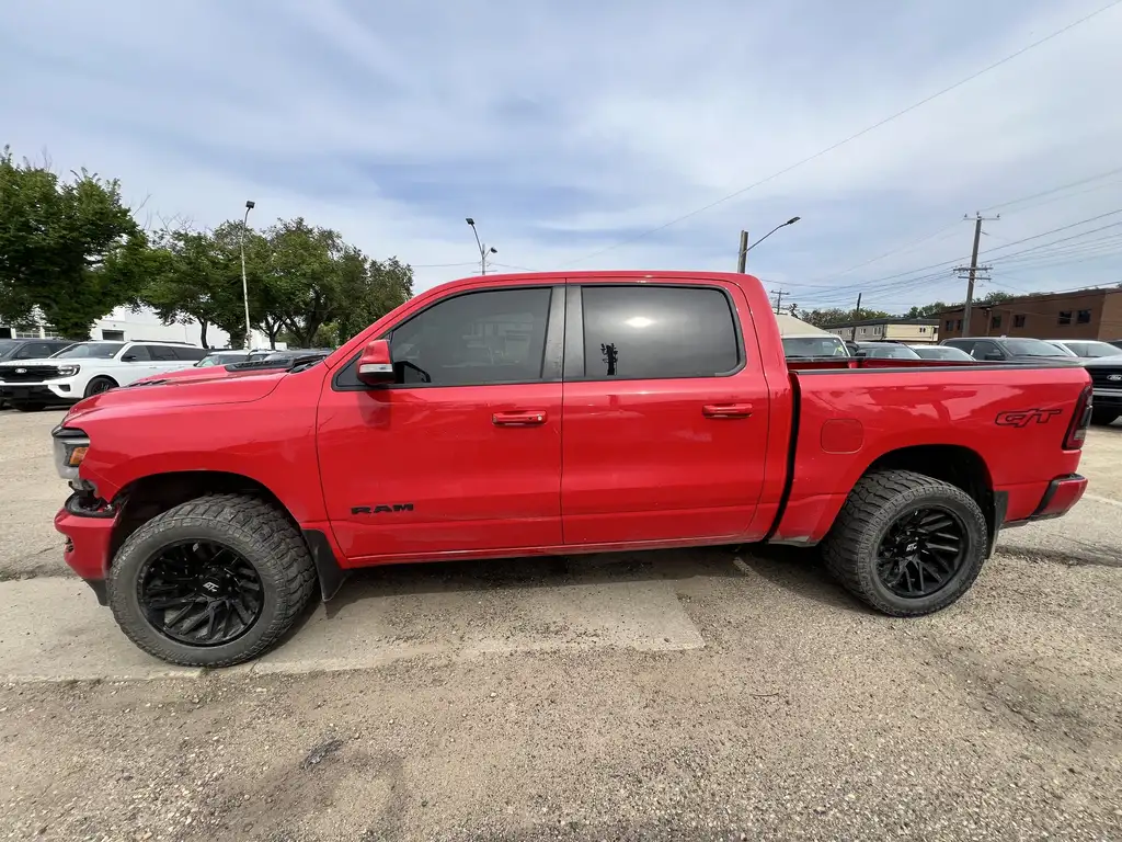 2022 RAM 1500 Sport Crew Cab 144 | Keyless Entry | G/T Pkg | Tow — photo 5