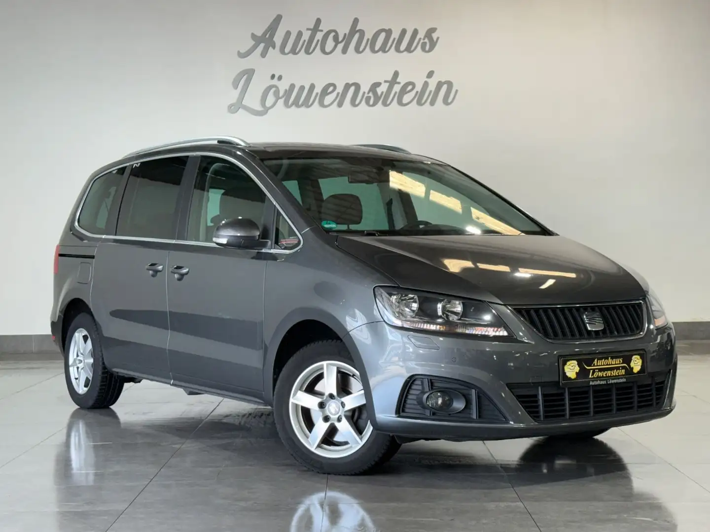 SEAT Alhambra Style*NAVI*RFK*TEMP*7-SITZ Gris - 1