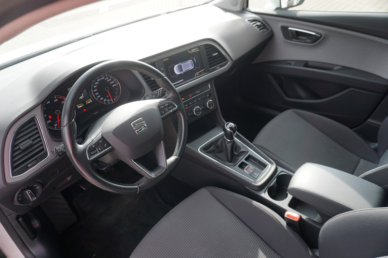 SEAT Leon ST 1.2 TSI Style Navi SHZ PDC — photo 8