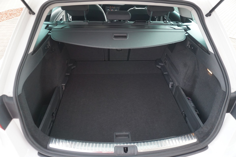 SEAT Leon ST 1.2 TSI Style Navi SHZ PDC — photo 27