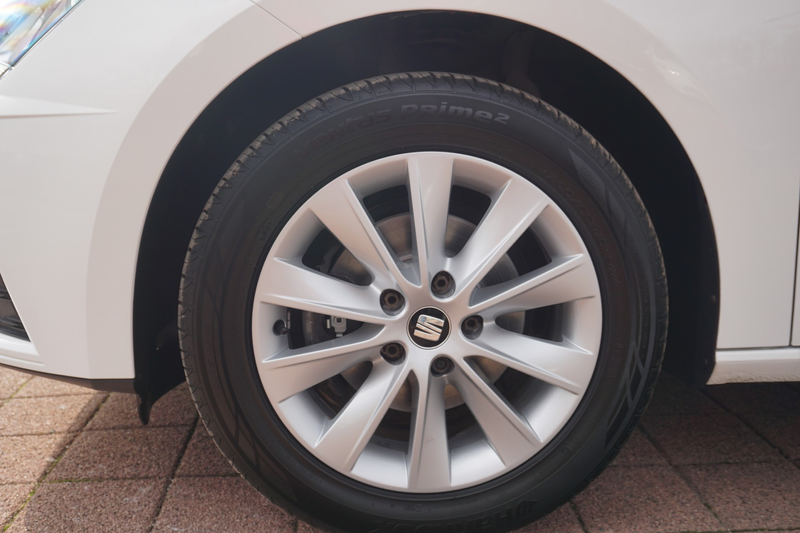 SEAT Leon ST 1.2 TSI Style Navi SHZ PDC — photo 7