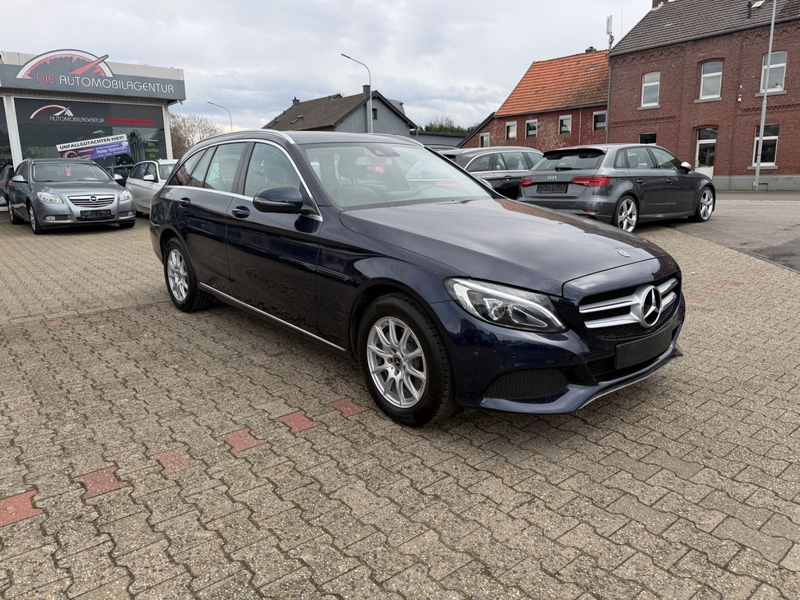 Mercedes-Benz C 180 T d ILS LEDER TEMPO PDC NAVI 6-Gang — photo 3