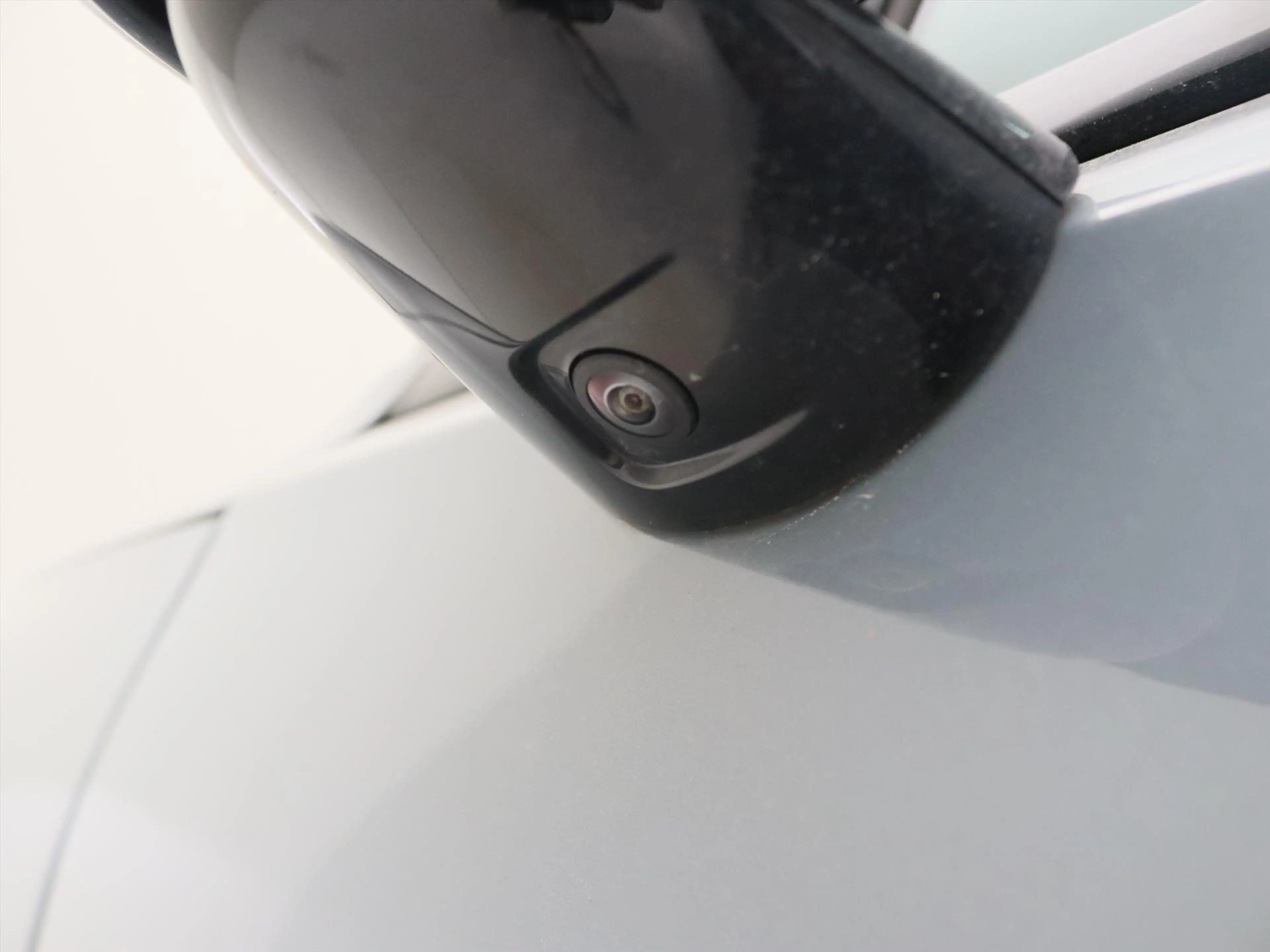 Polestar 2 Long Range Single Motor 231PK 93% SoH [ PILOT PACK — photo 44