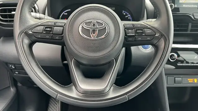 Toyota Yaris Cross view 18