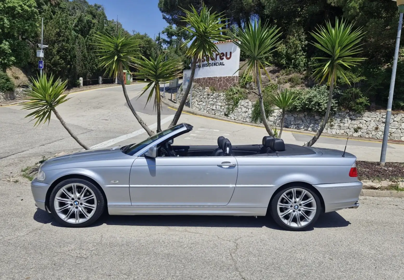 BMW 330 Ci Cabrio Gris - 2