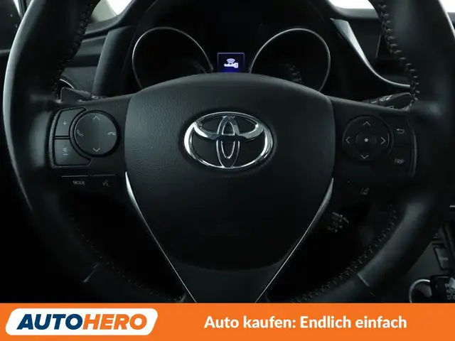 Toyota Auris view 19