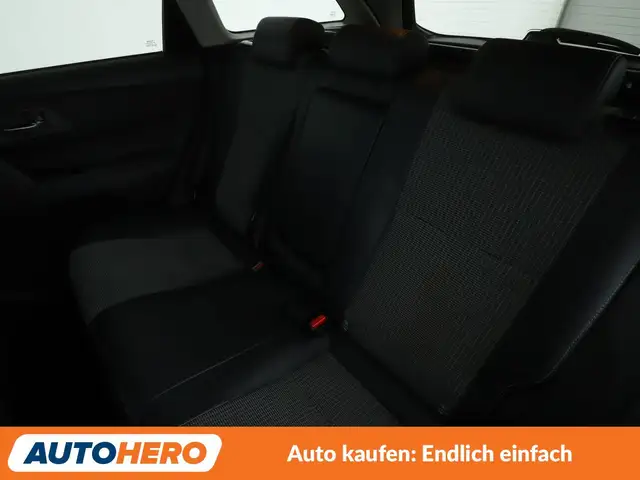 Toyota Auris view 14